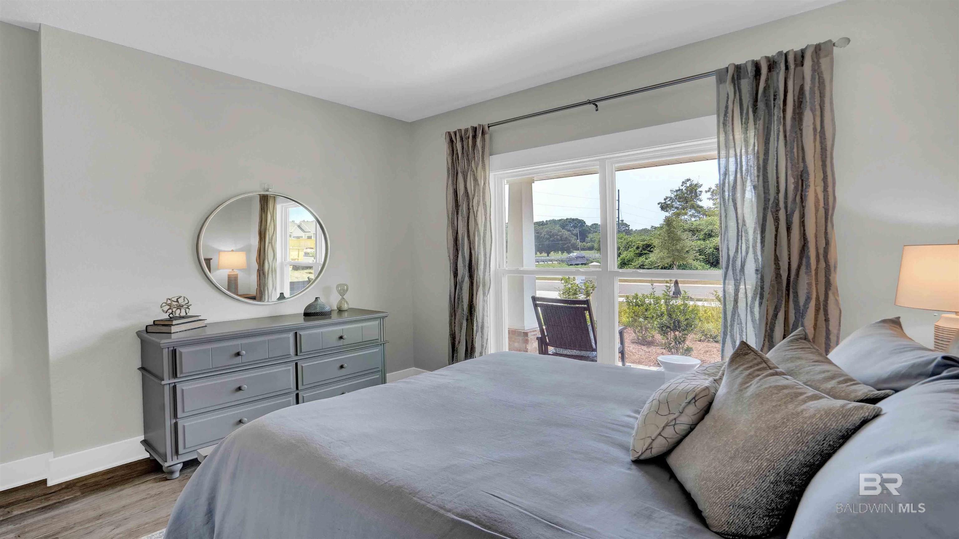 Spanish Fort, AL, 36527