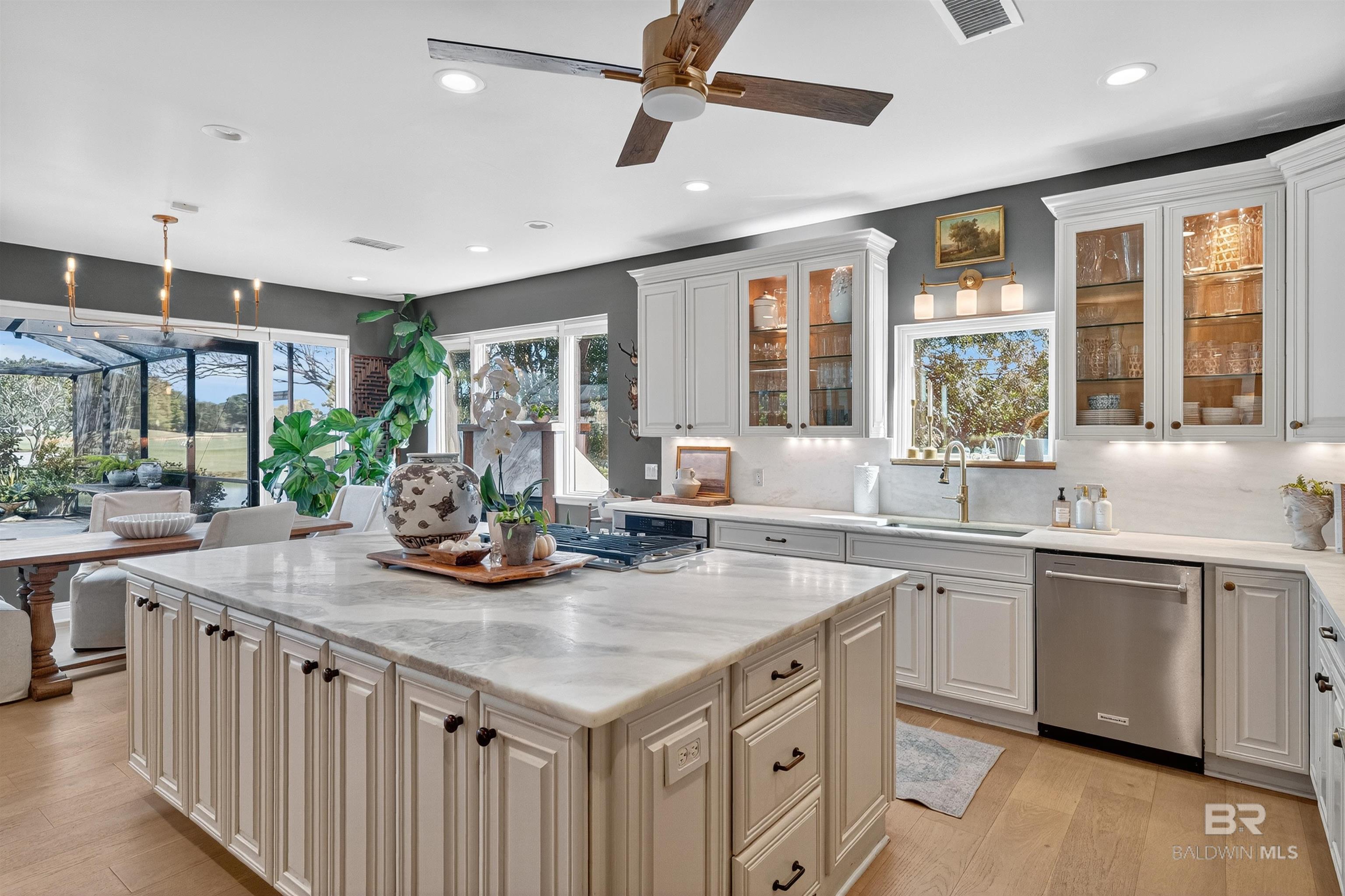 254 Royal Drive, Gulf Shores, AL, 36542