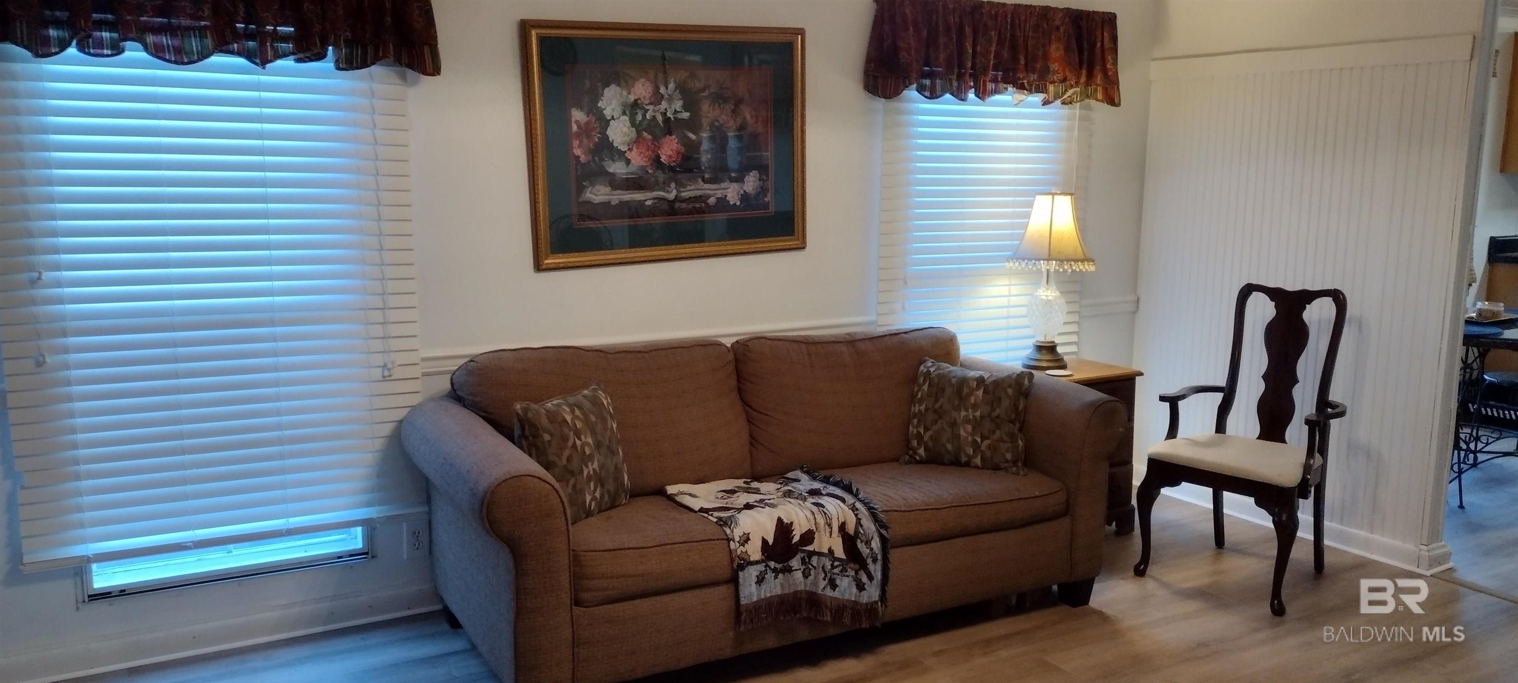 1887 Suavez Drive, Lillian, AL, 36549-5268