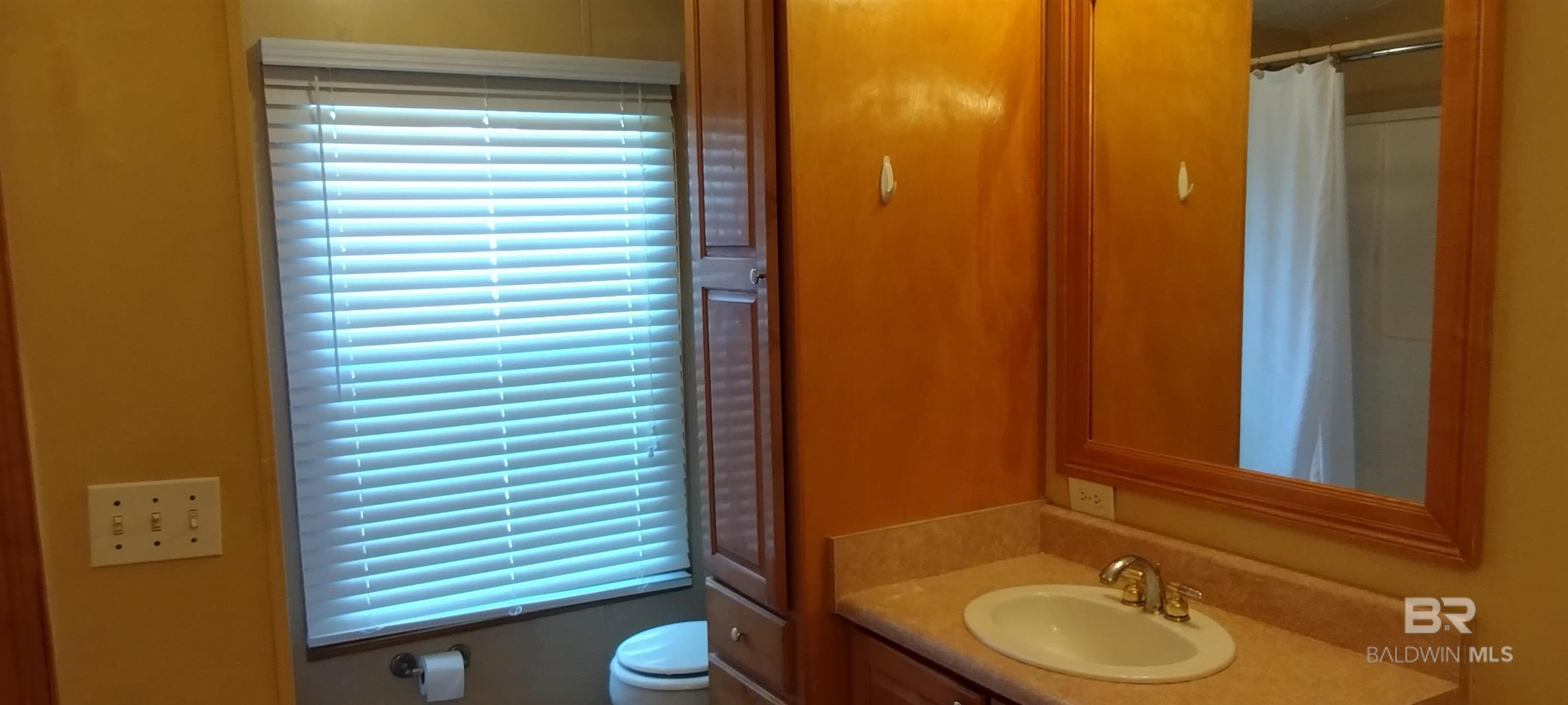 1887 Suavez Drive, Lillian, AL, 36549-5268