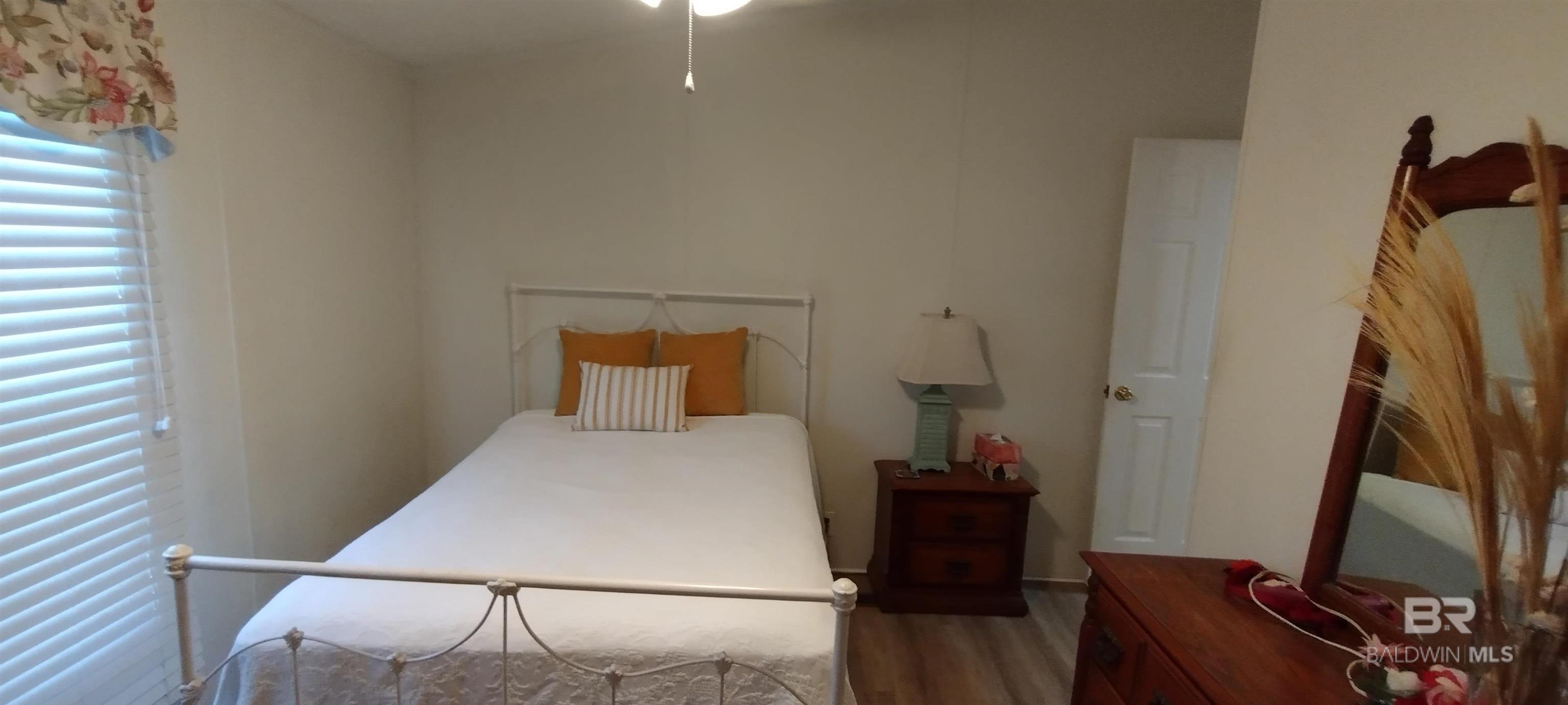 1887 Suavez Drive, Lillian, AL, 36549-5268