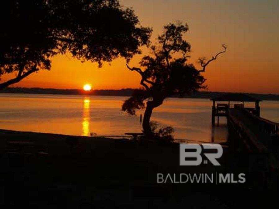 1887 Suavez Drive, Lillian, AL, 36549-5268