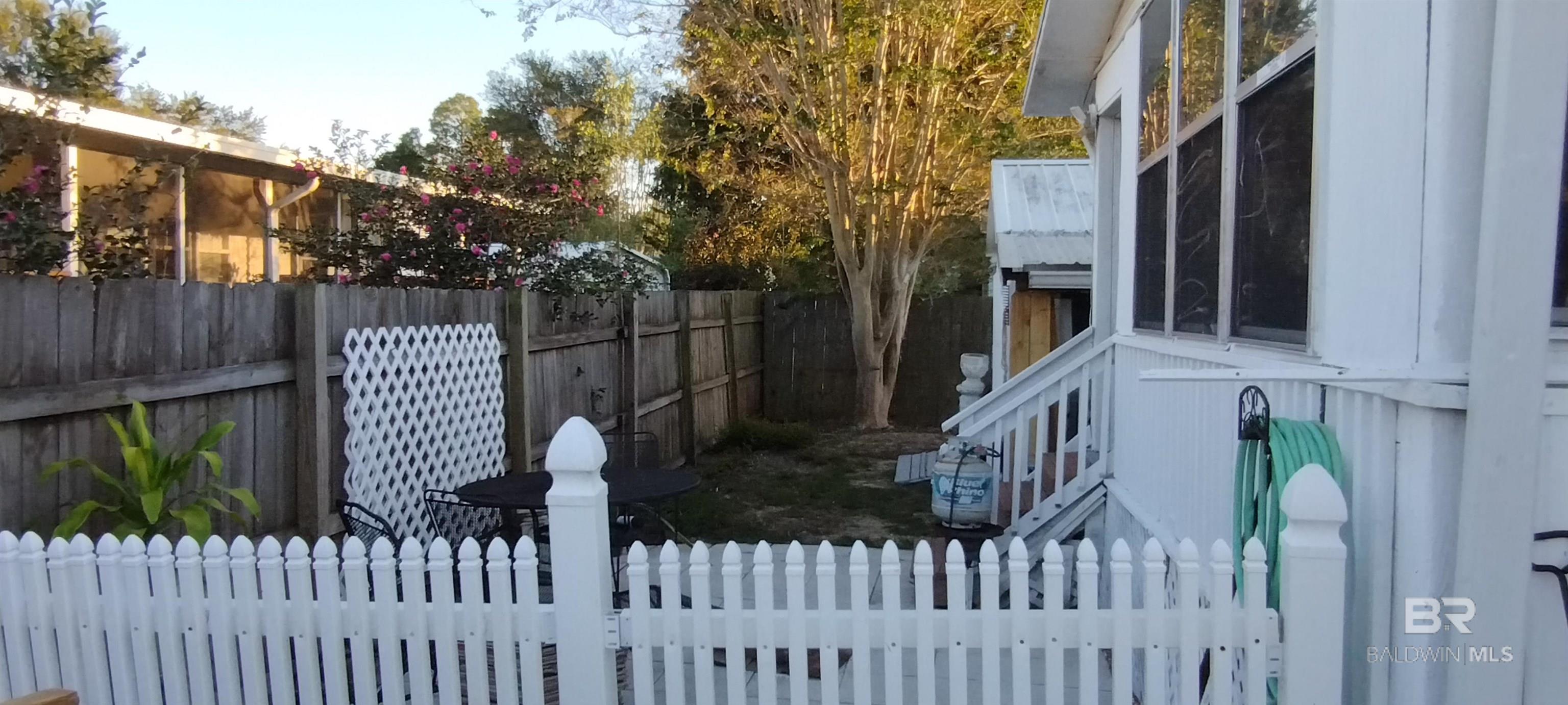 1887 Suavez Drive, Lillian, AL, 36549-5268