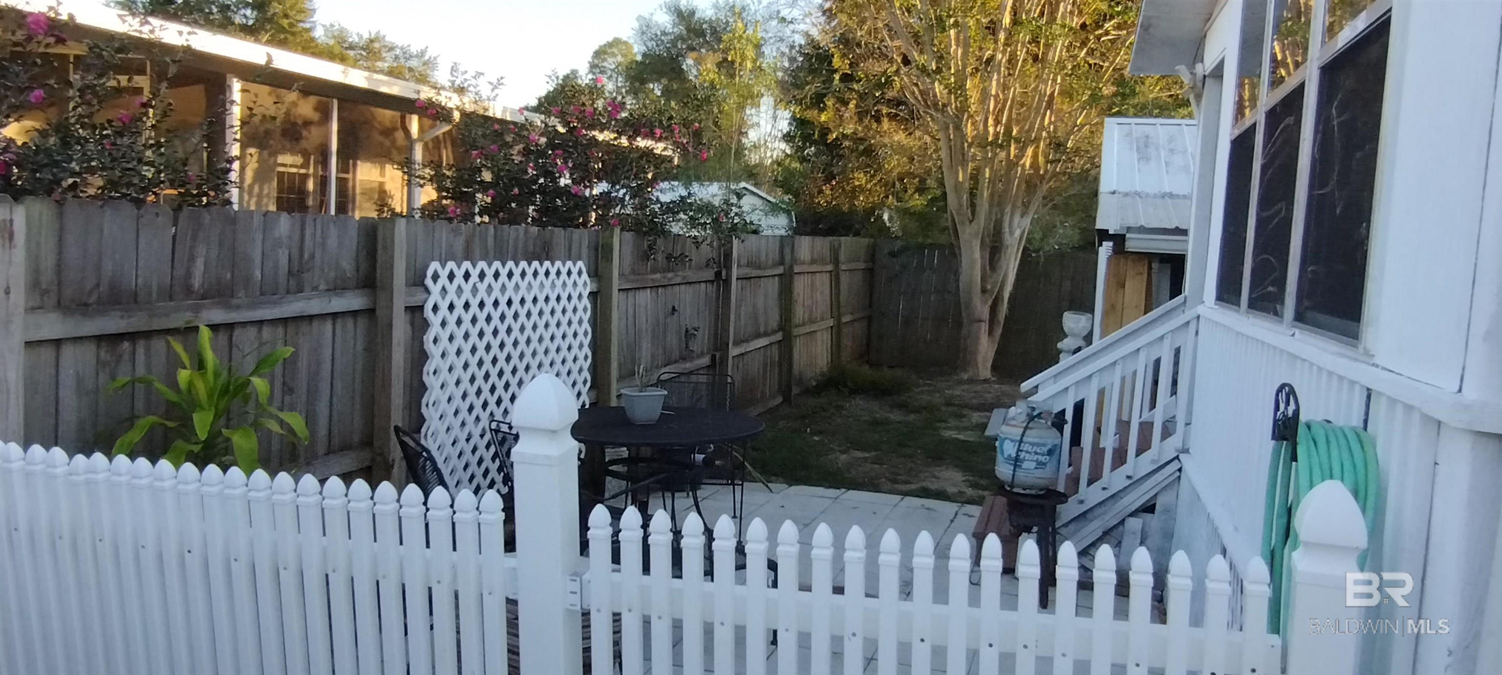 1887 Suavez Drive, Lillian, AL, 36549-5268