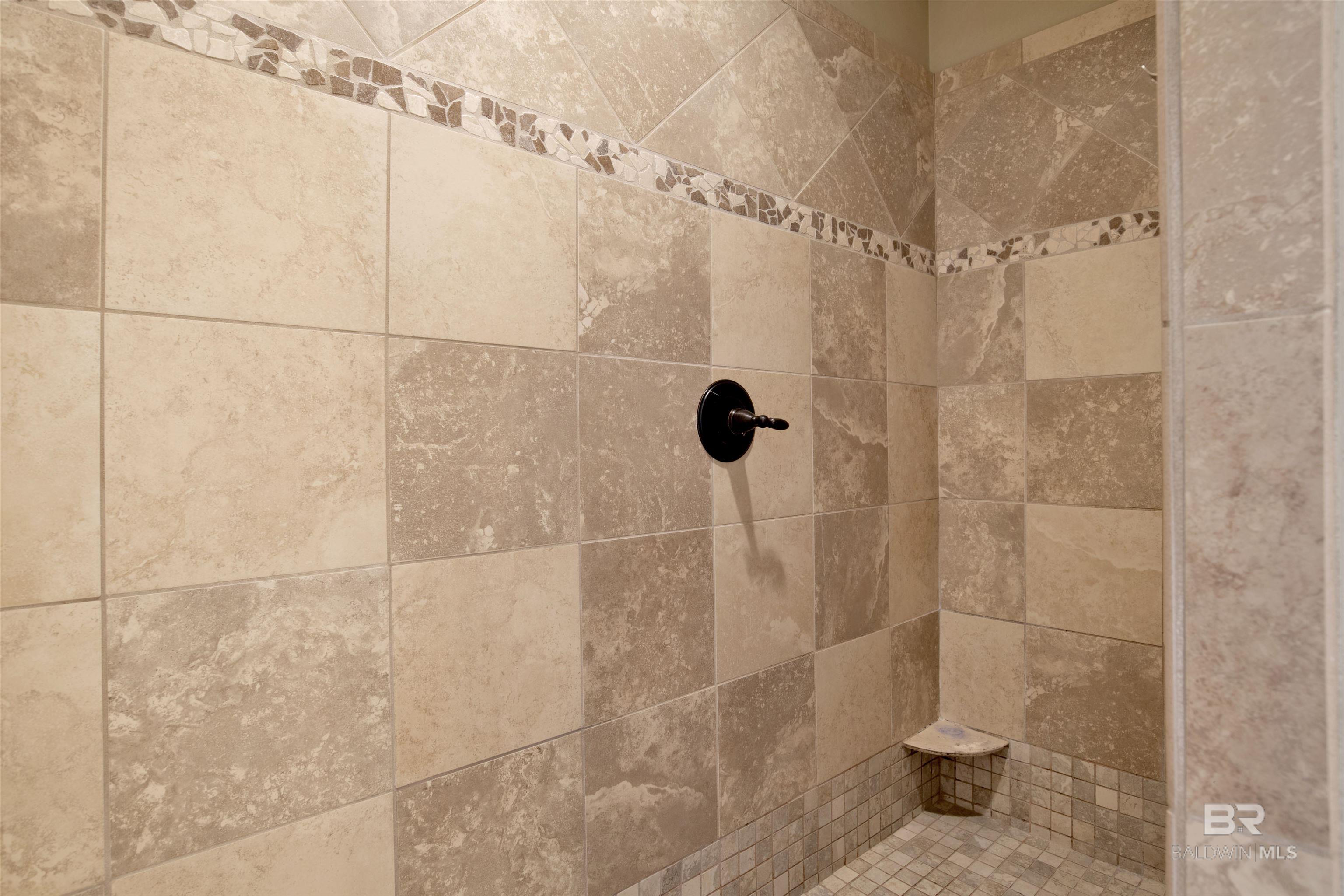 Spanish Fort, AL, 36527