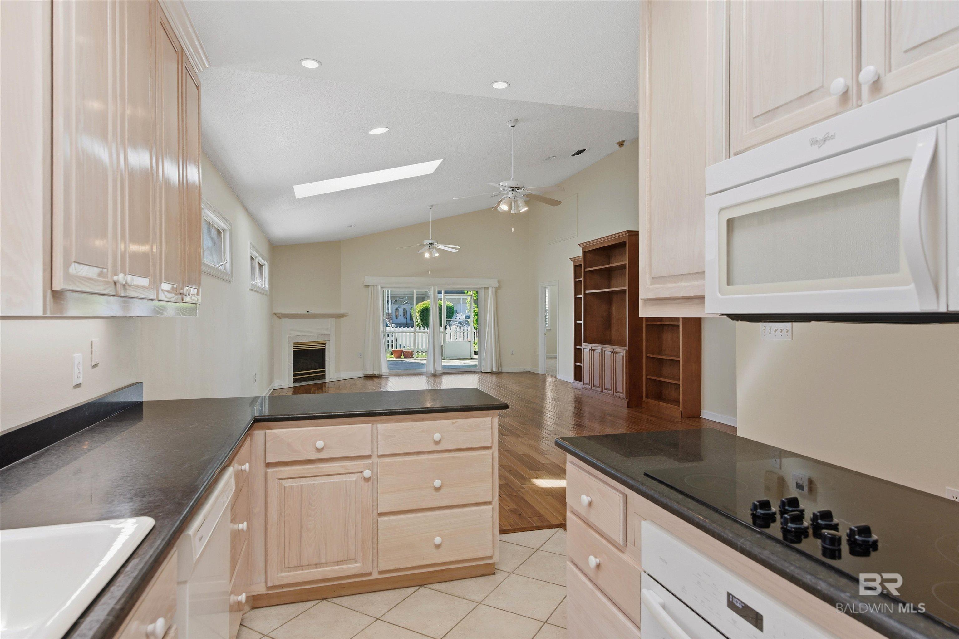 952 Edwards Avenue, Fairhope, AL, 36532