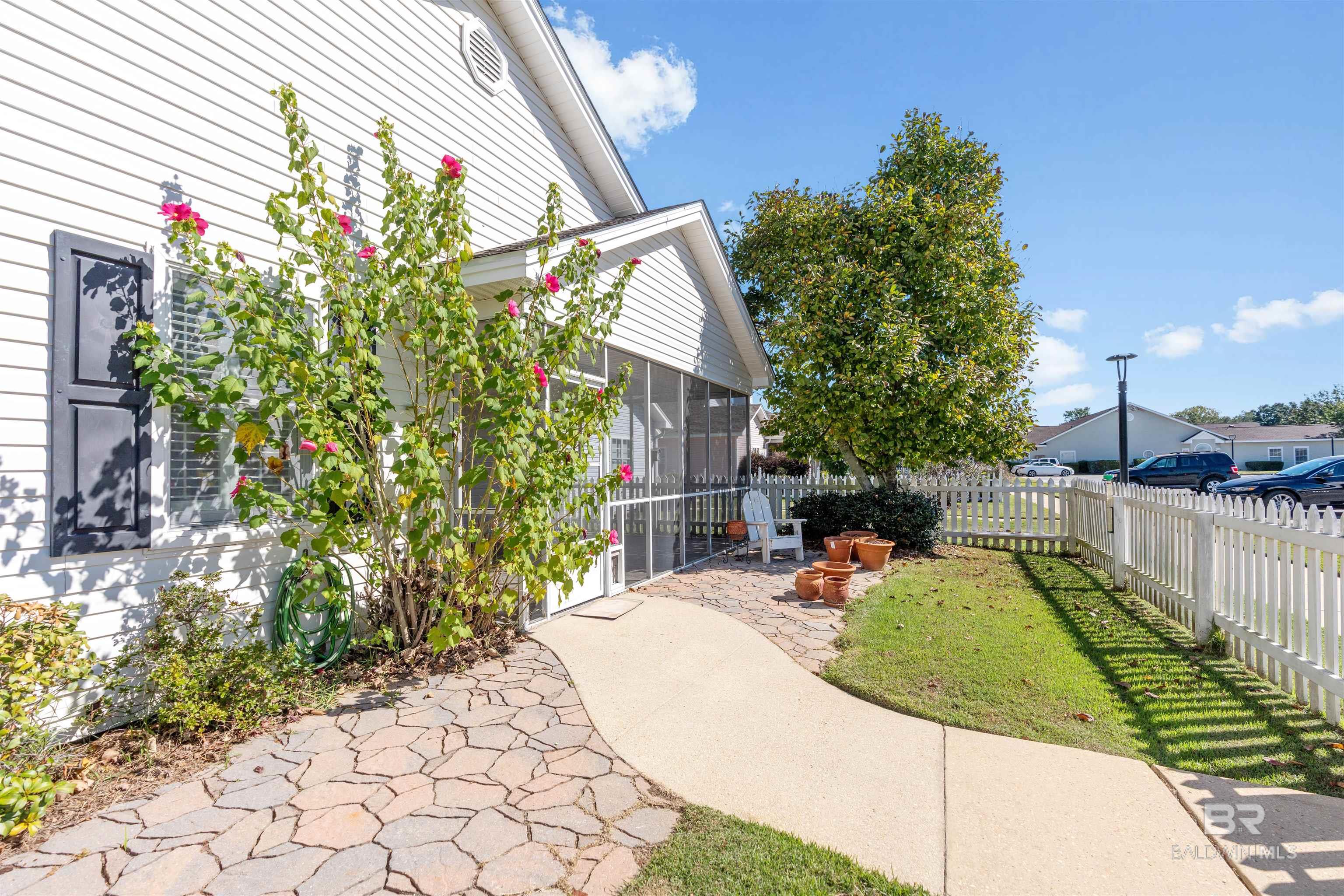 952 Edwards Avenue, Fairhope, AL, 36532