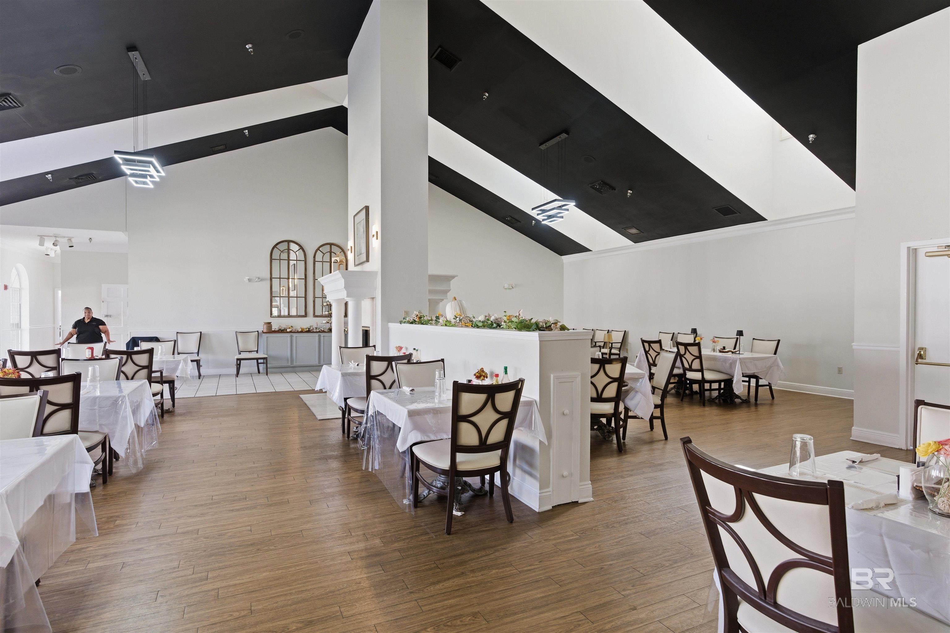 952 Edwards Avenue, Fairhope, AL, 36532