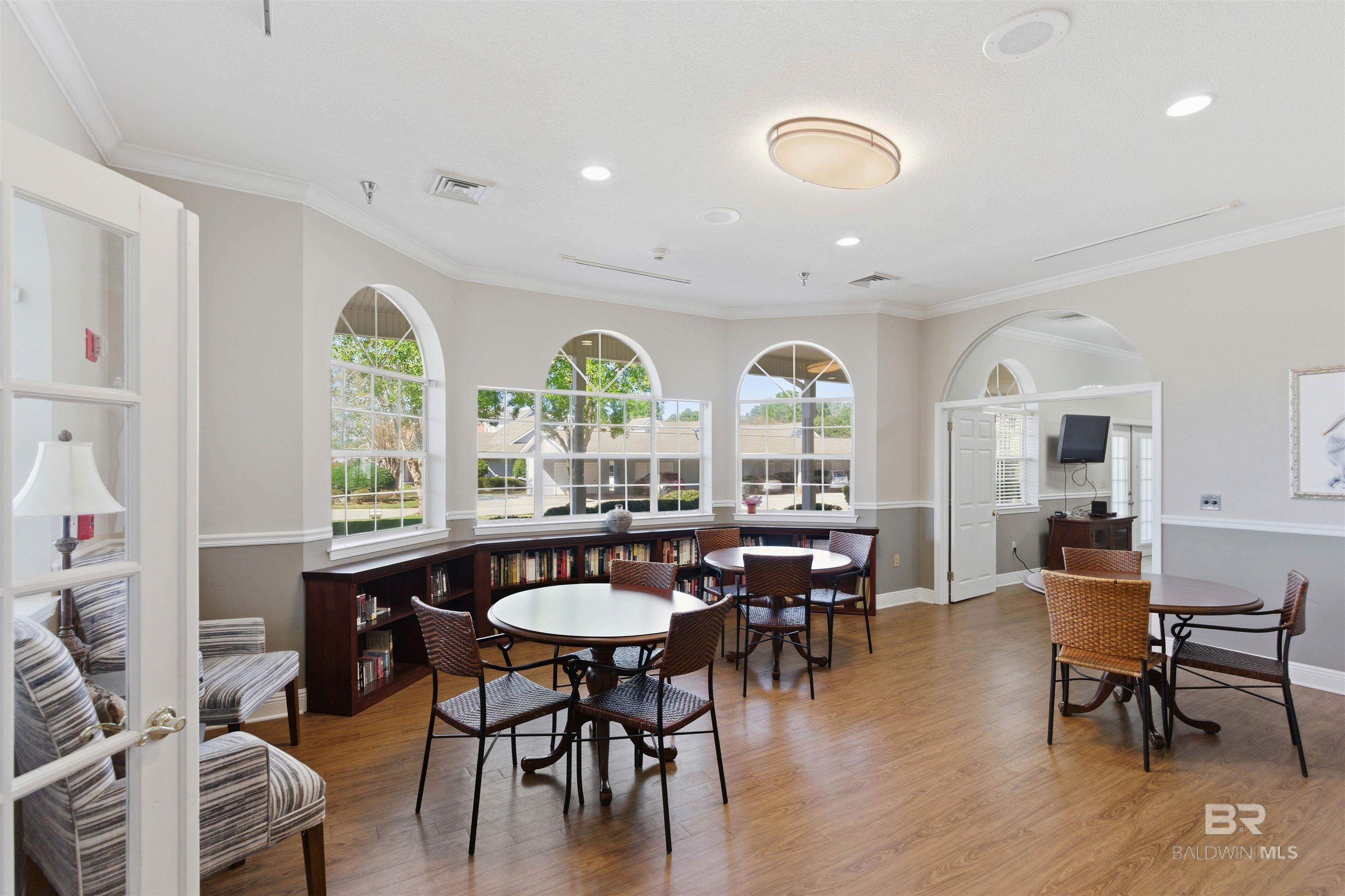 952 Edwards Avenue, Fairhope, AL, 36532