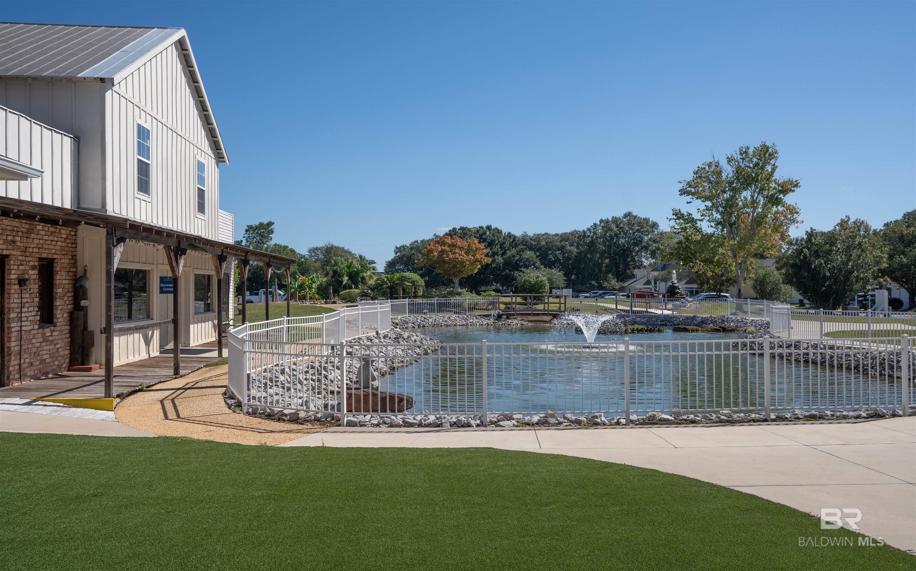 952 Edwards Avenue, Fairhope, AL, 36532