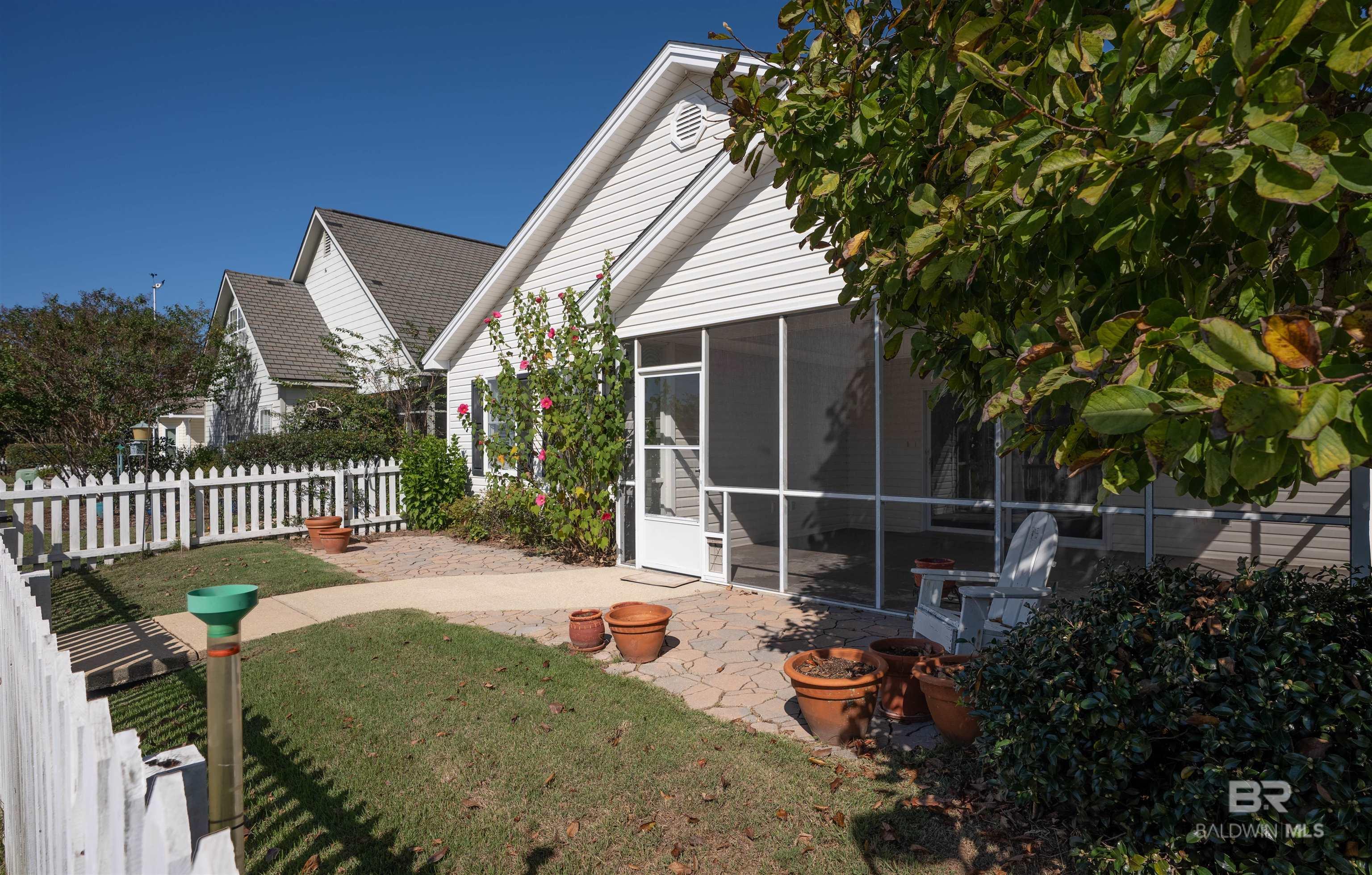 952 Edwards Avenue, Fairhope, AL, 36532