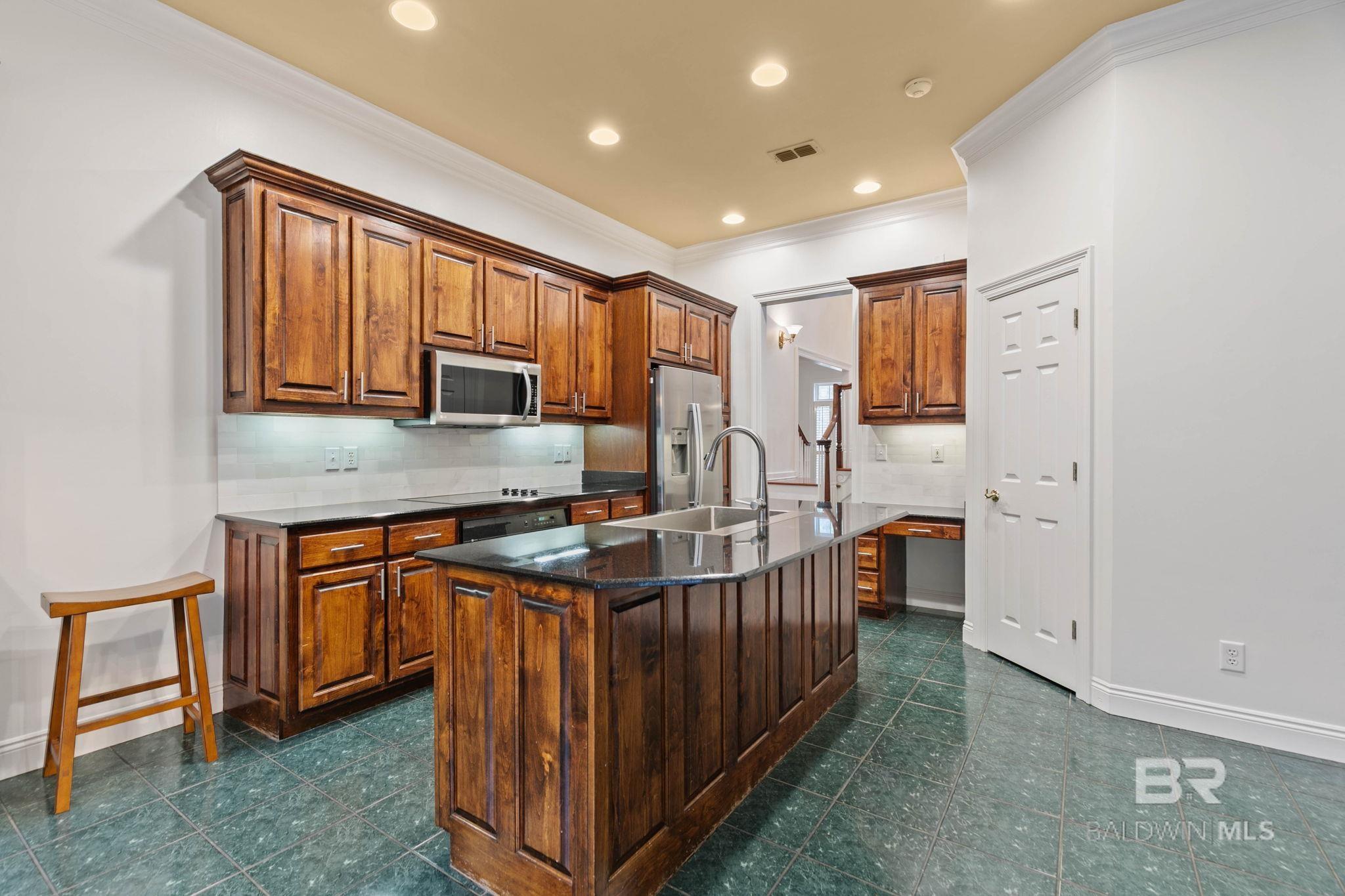 Spanish Fort, AL, 36527