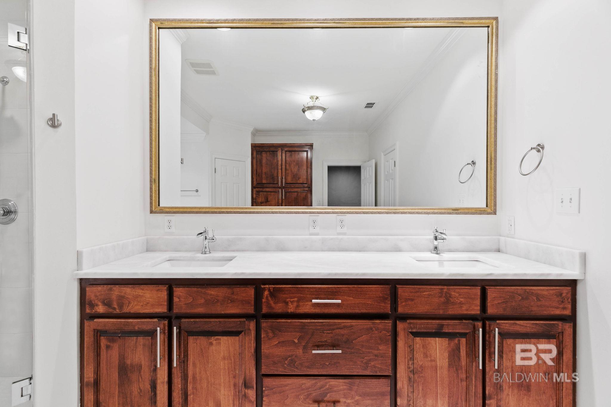 Spanish Fort, AL, 36527