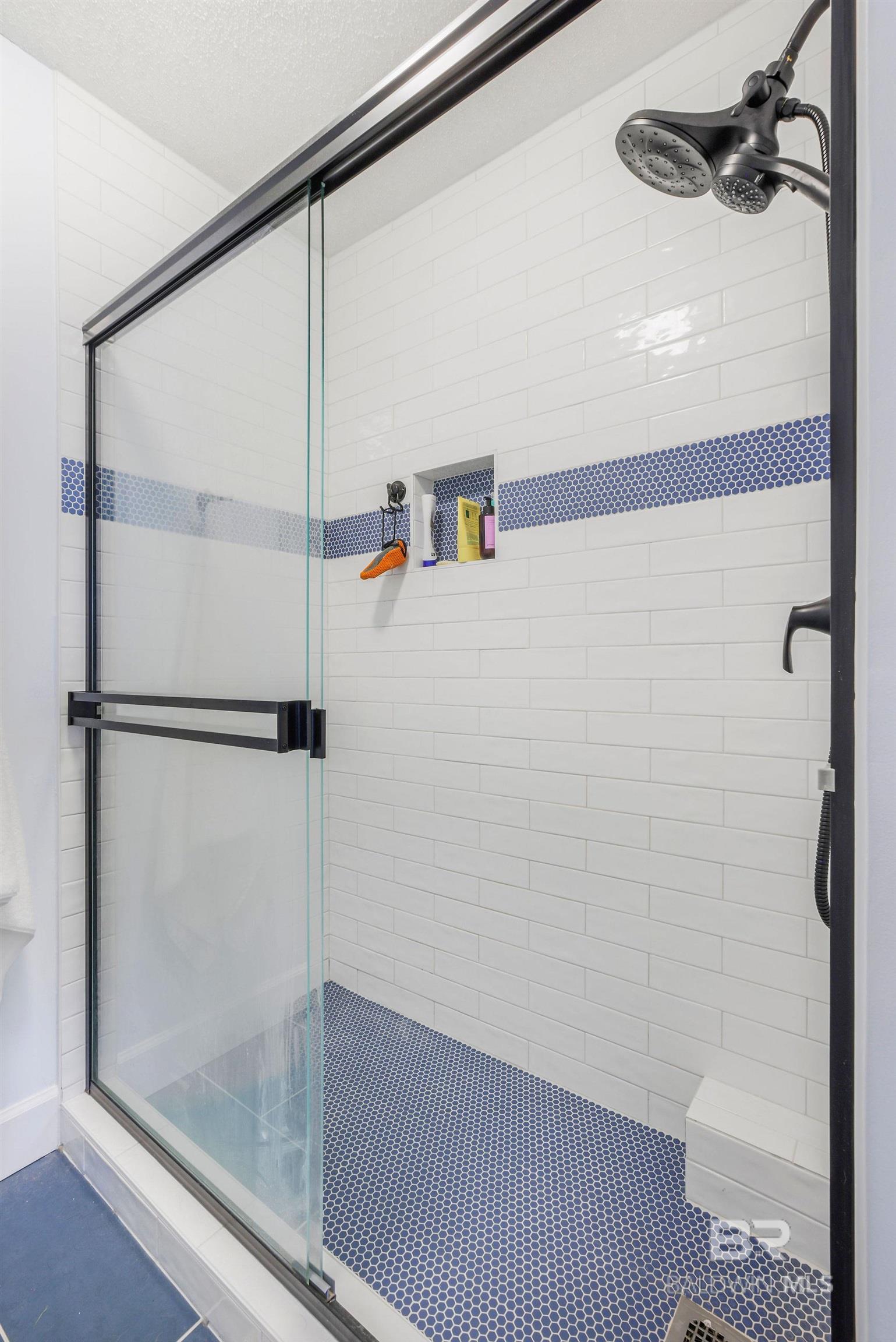 231 W Canal Drive, Gulf Shores, AL, 36542