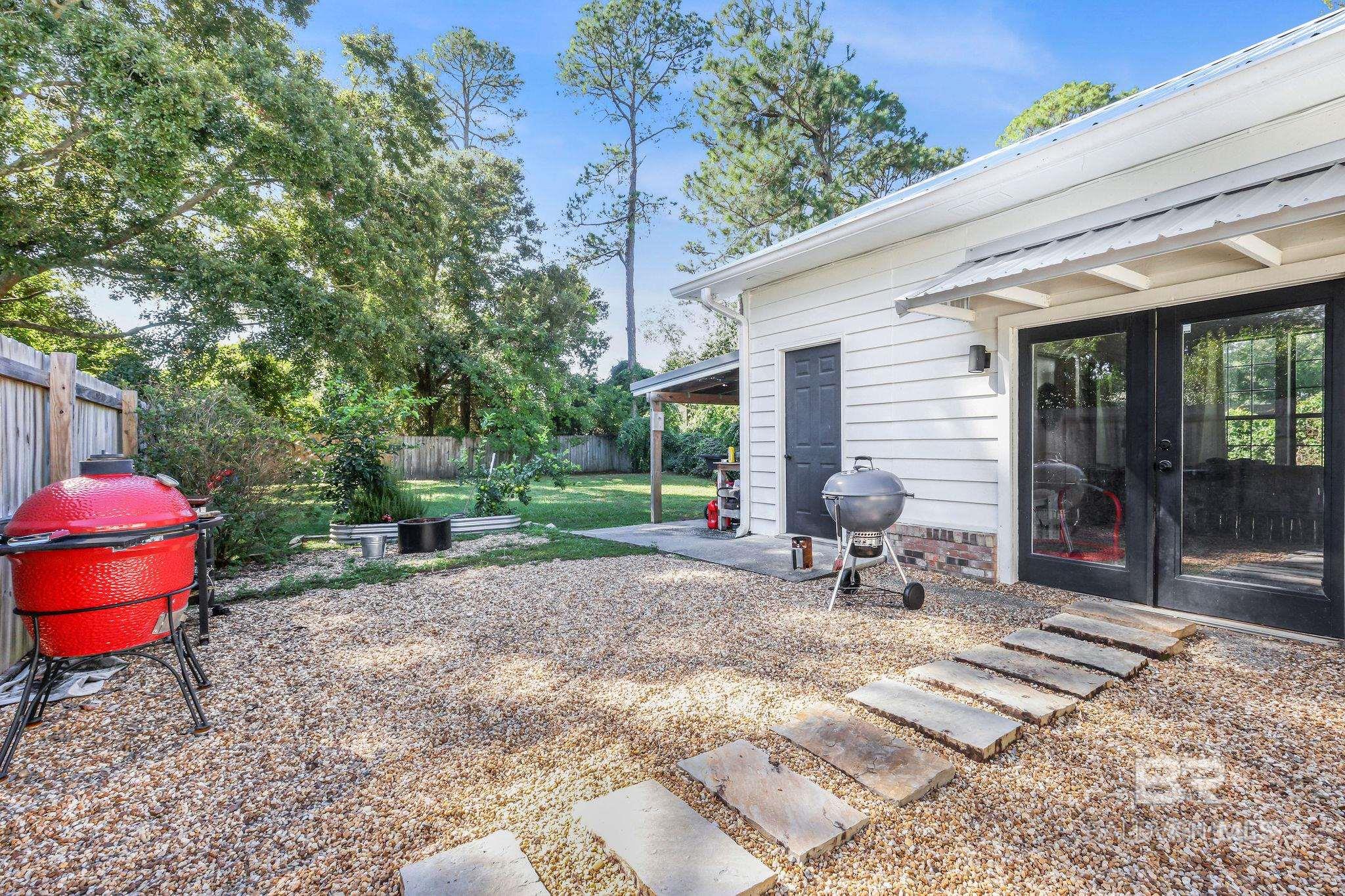 231 W Canal Drive, Gulf Shores, AL, 36542