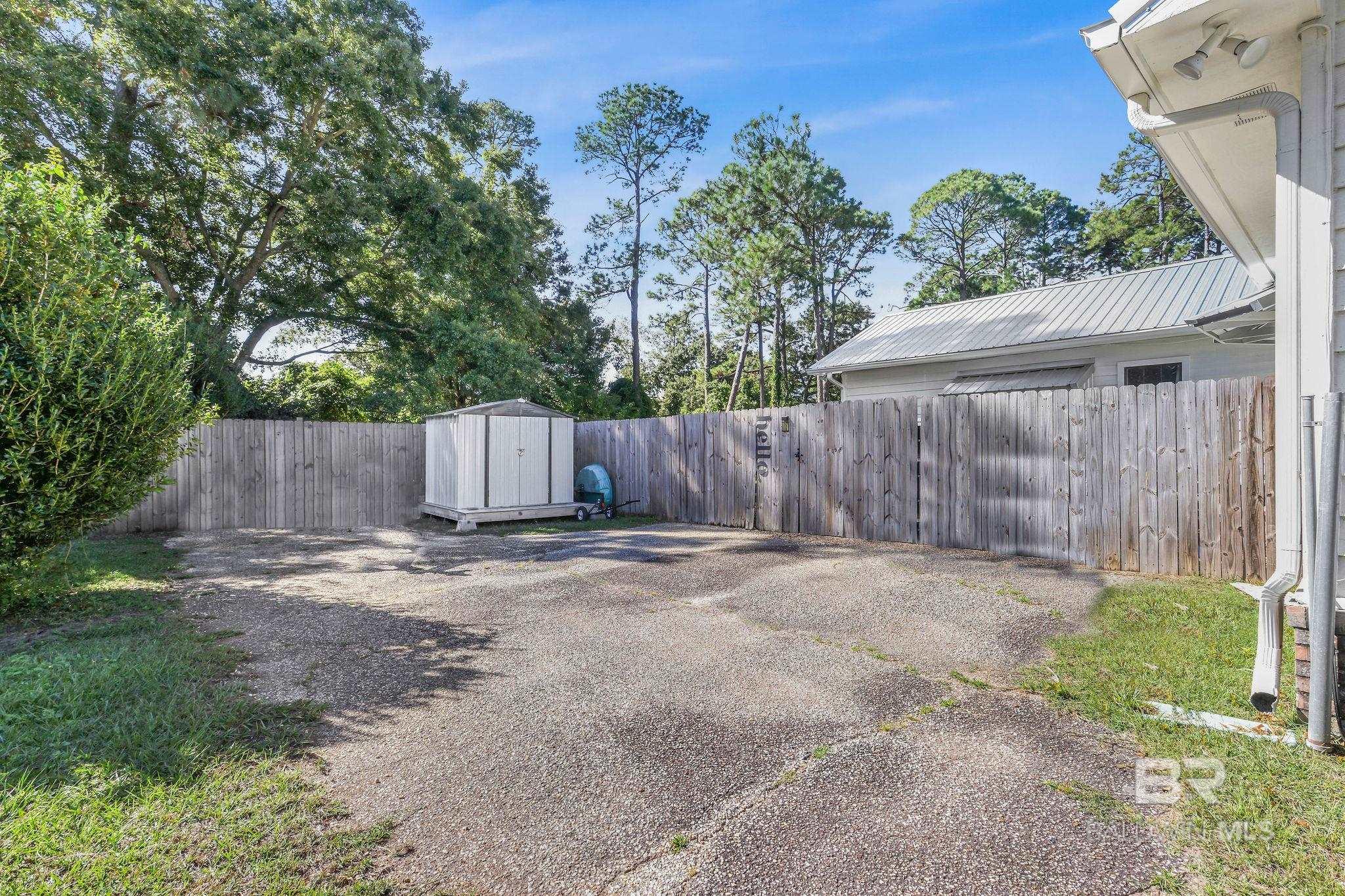 231 W Canal Drive, Gulf Shores, AL, 36542