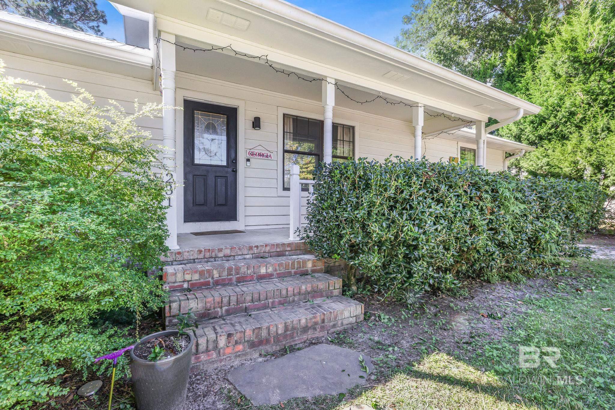 231 W Canal Drive, Gulf Shores, AL, 36542