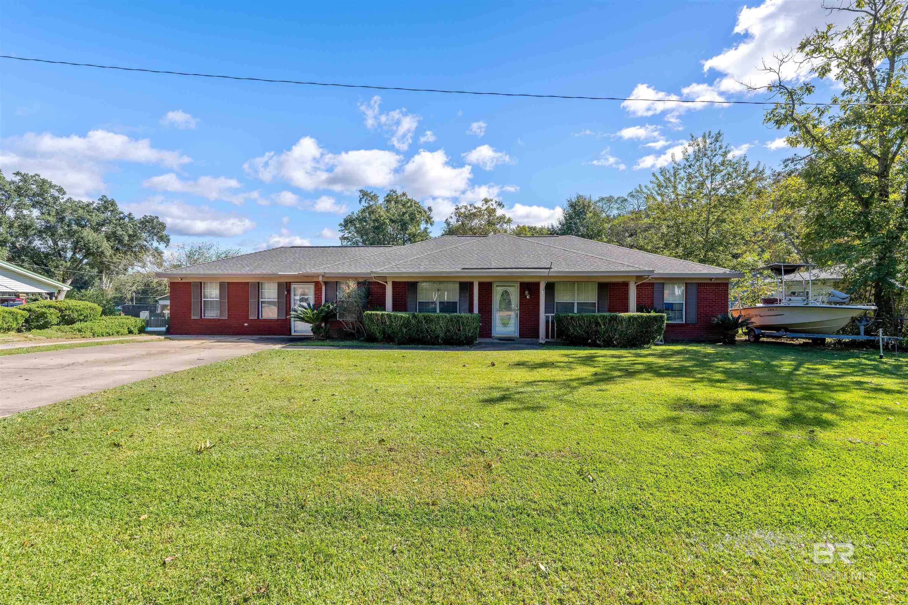 4133 Aquarius Drive, Chipley, FL, 32428