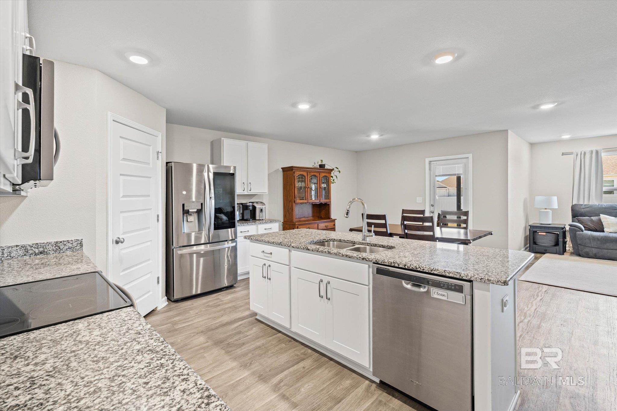 Daphne, AL, 36526-0899