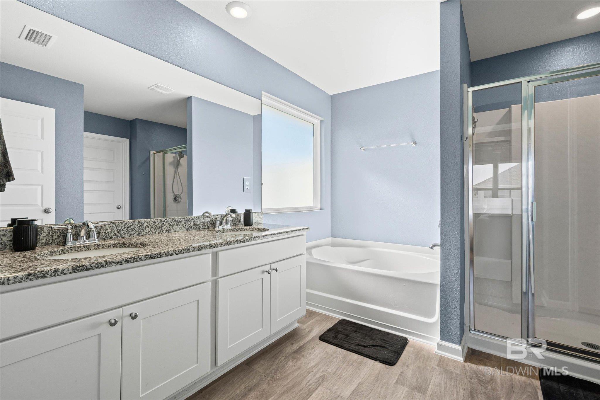 Daphne, AL, 36526-0899