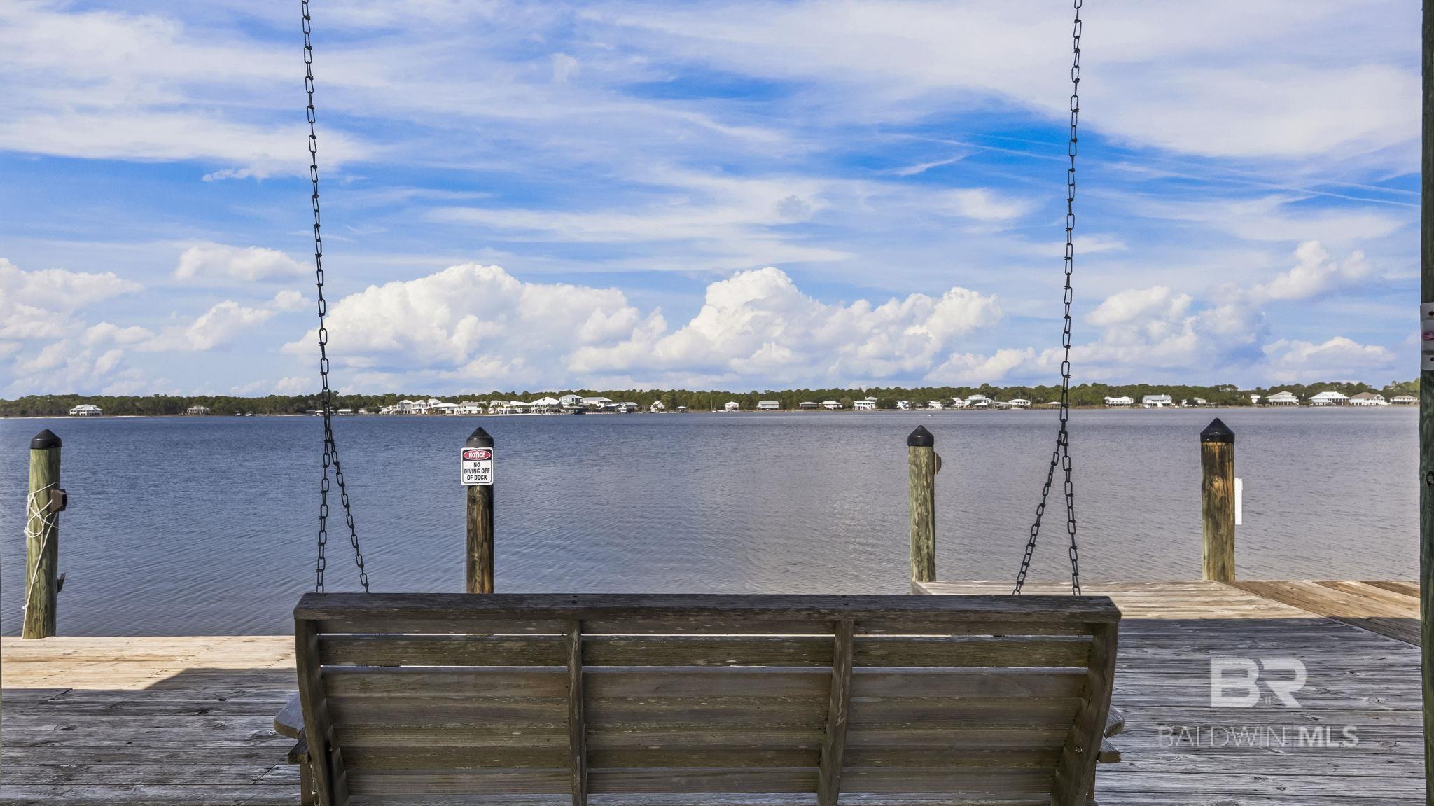 387715 | Photo 27