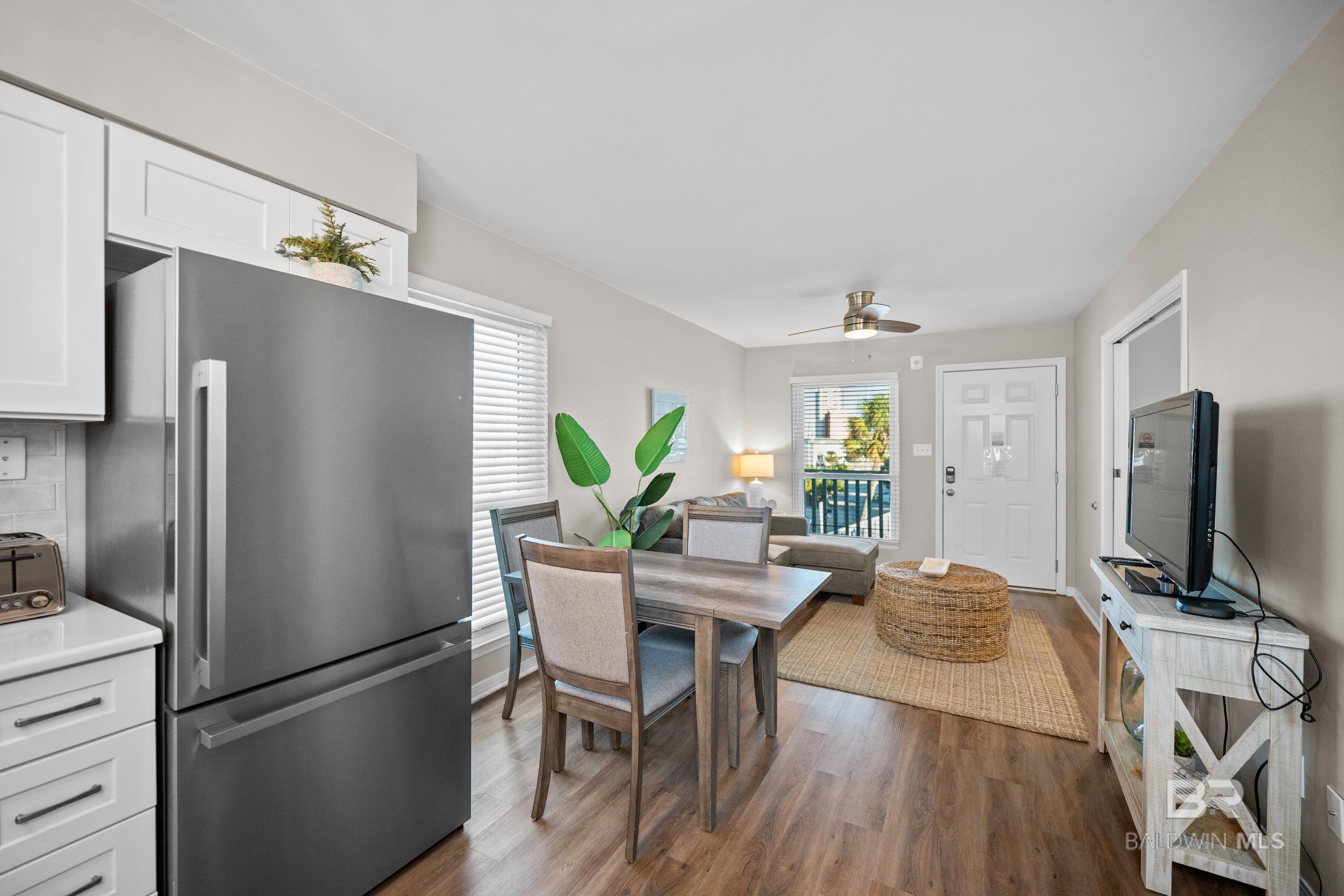 920 W Lagoon Avenue UNIT b205, Gulf Shores, AL, 36542-6352