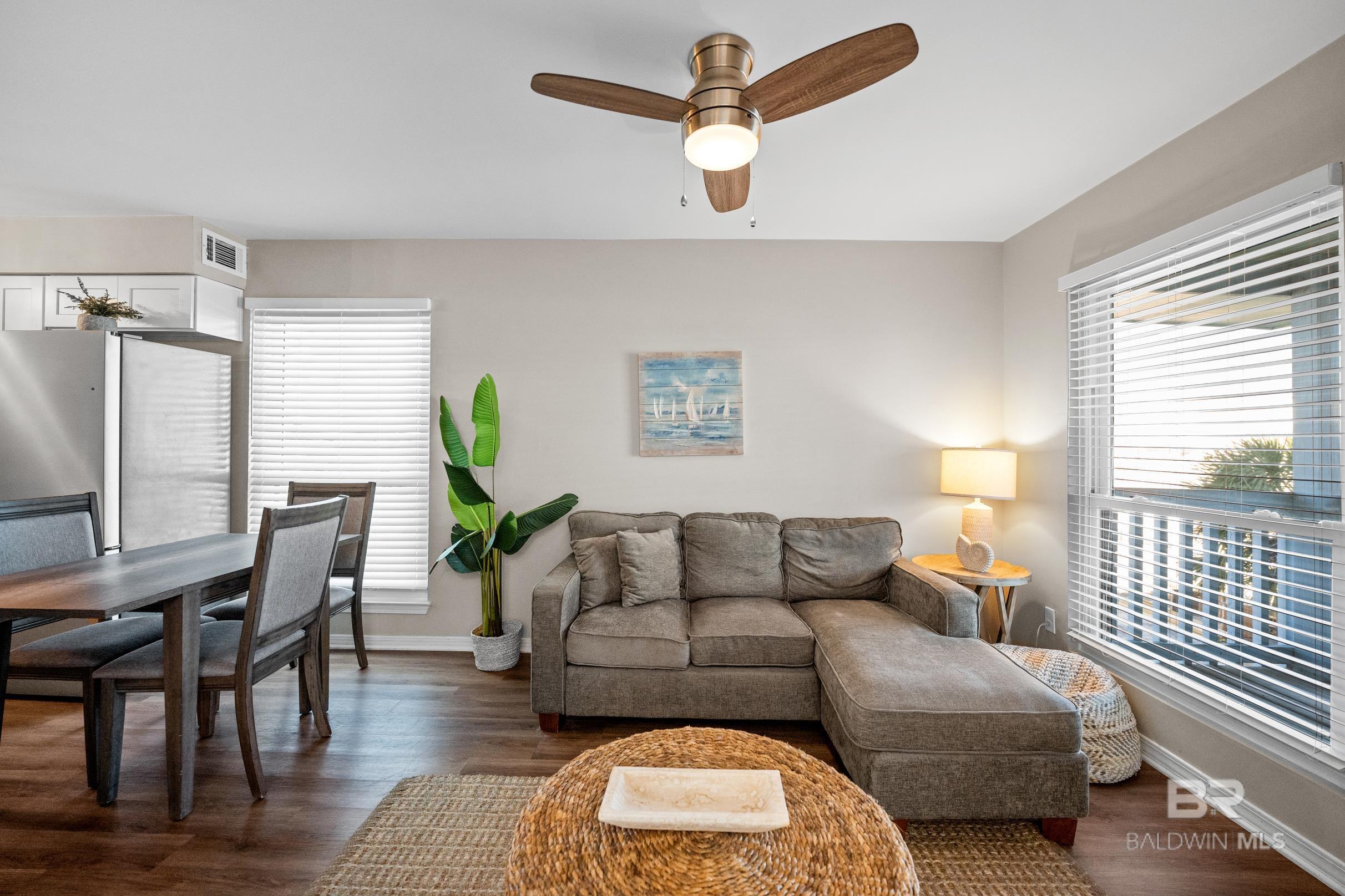 920 W Lagoon Avenue UNIT b205, Gulf Shores, AL, 36542-6352