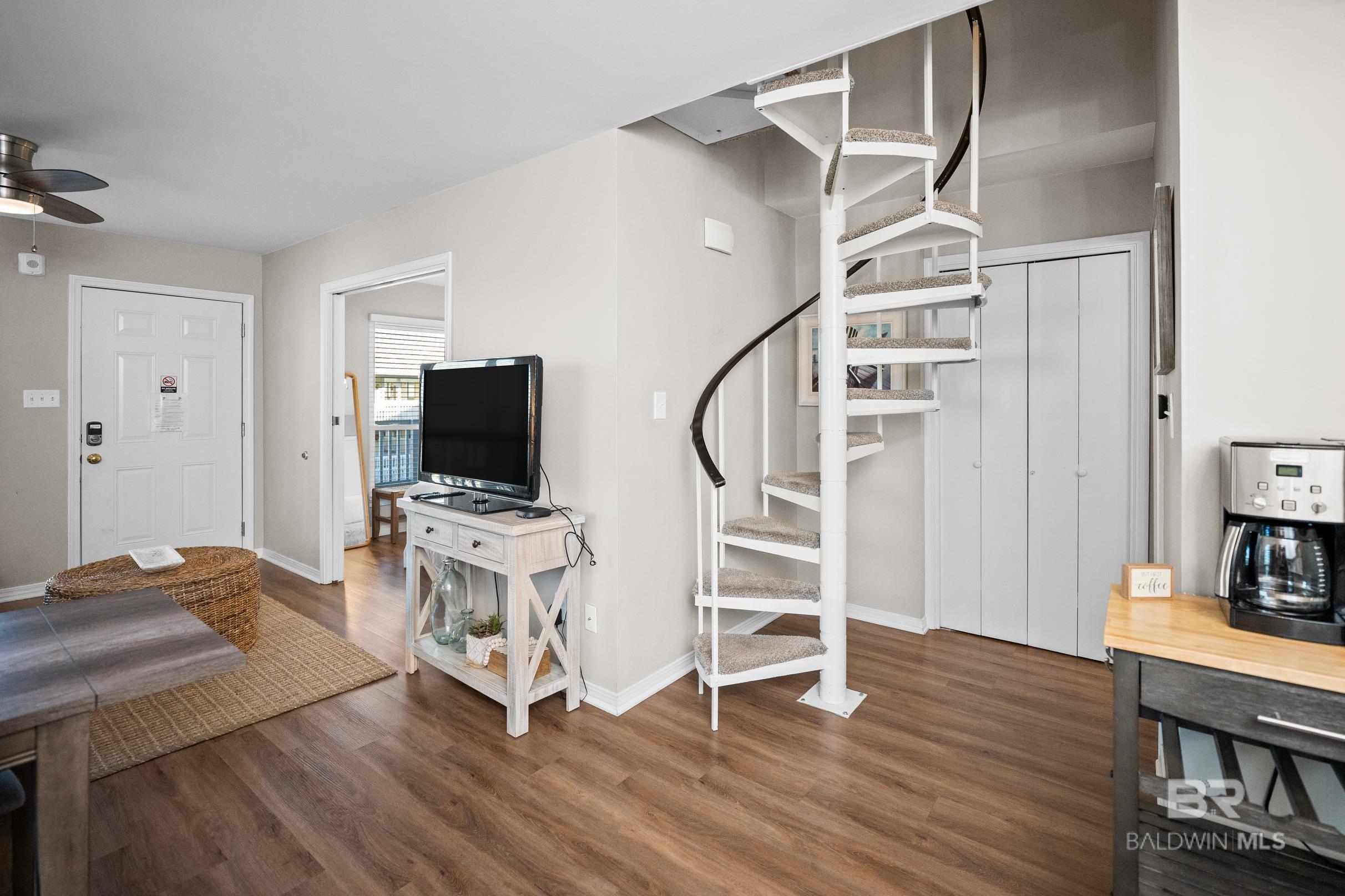 920 W Lagoon Avenue UNIT b205, Gulf Shores, AL, 36542-6352