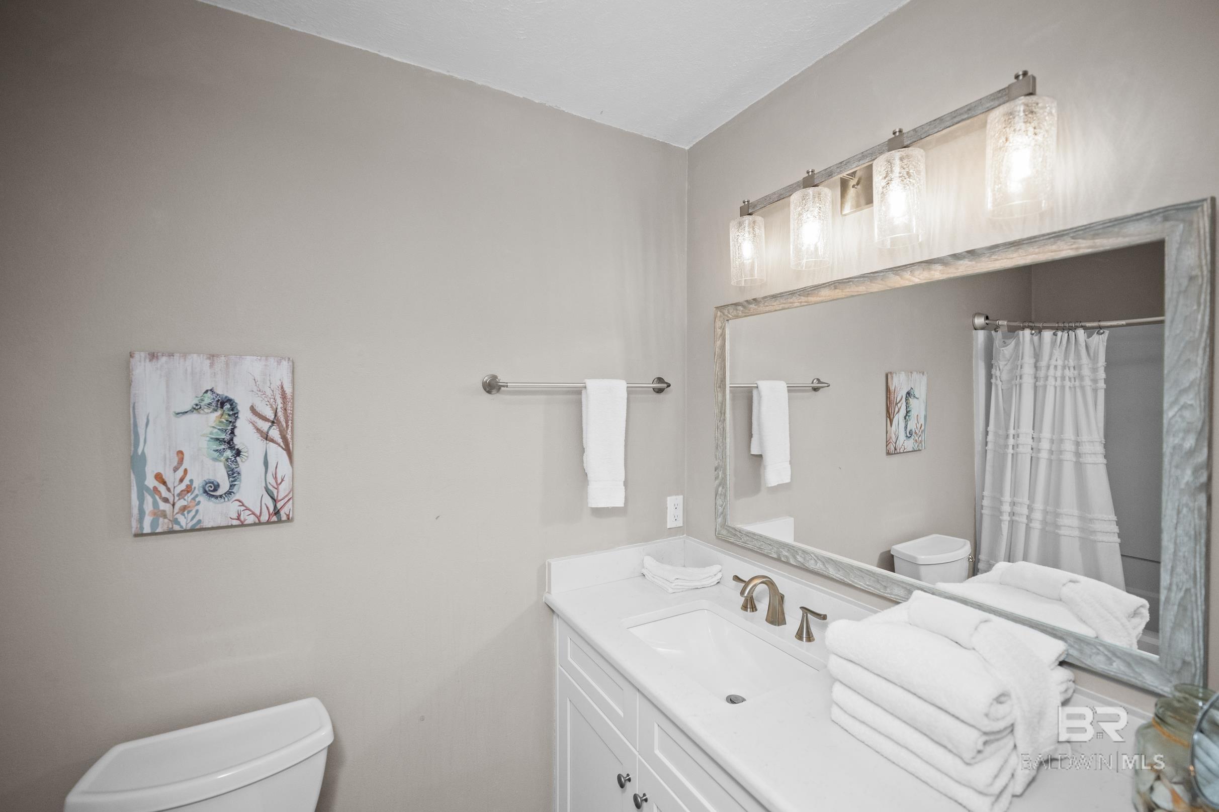 920 W Lagoon Avenue UNIT b205, Gulf Shores, AL, 36542-6352