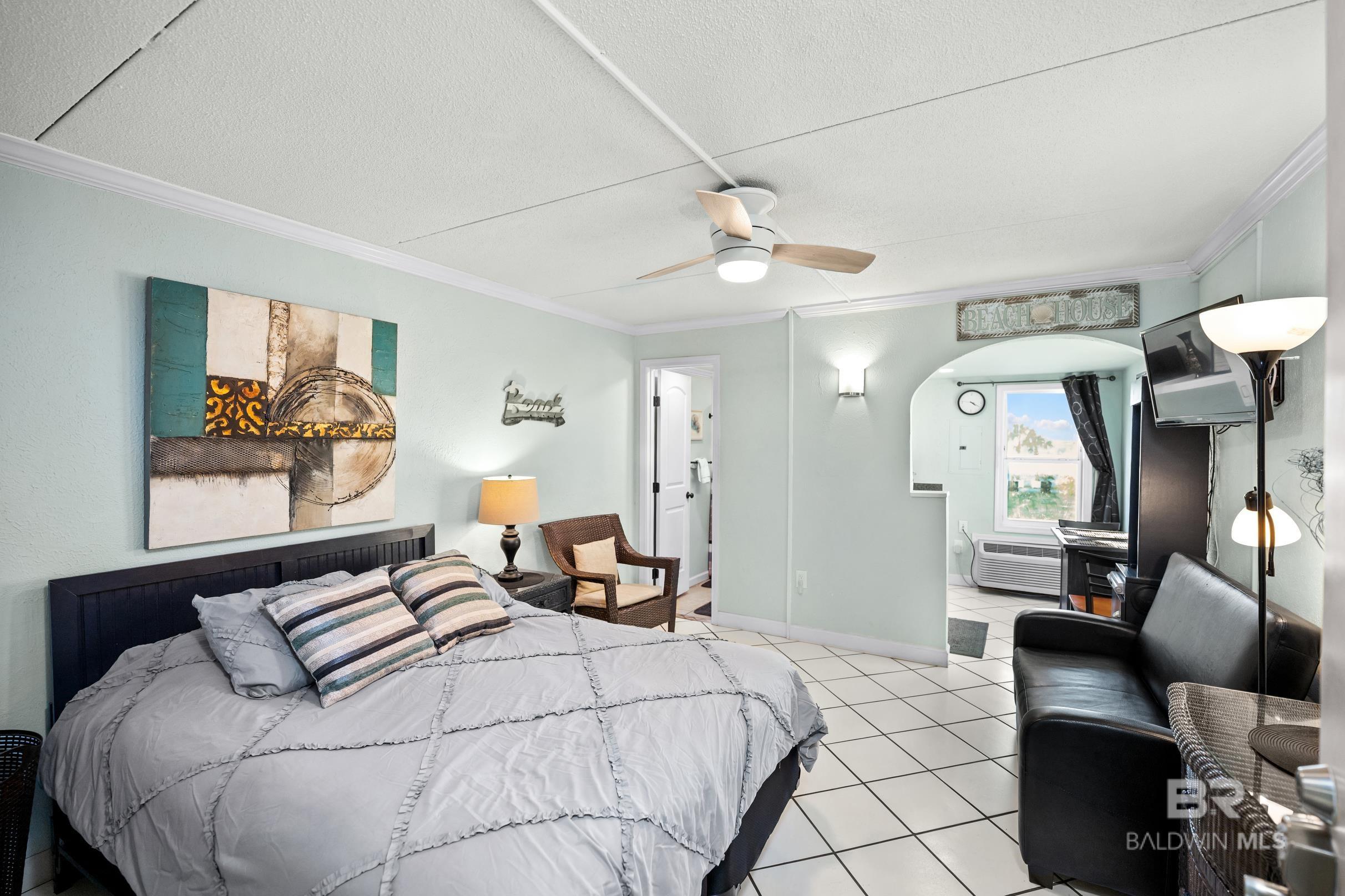 200 E Beach Boulevard UNIT 220, Gulf Shores, AL, 36542