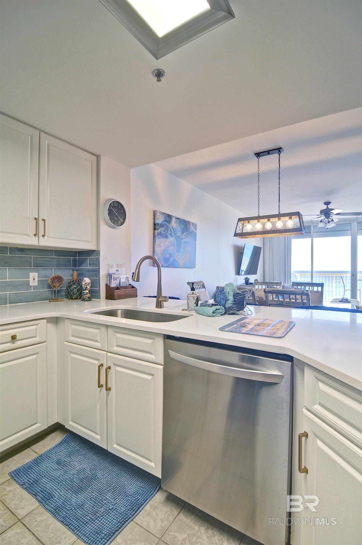 375 Beach Club Trail UNIT 1007, Gulf Shores, AL, 36542