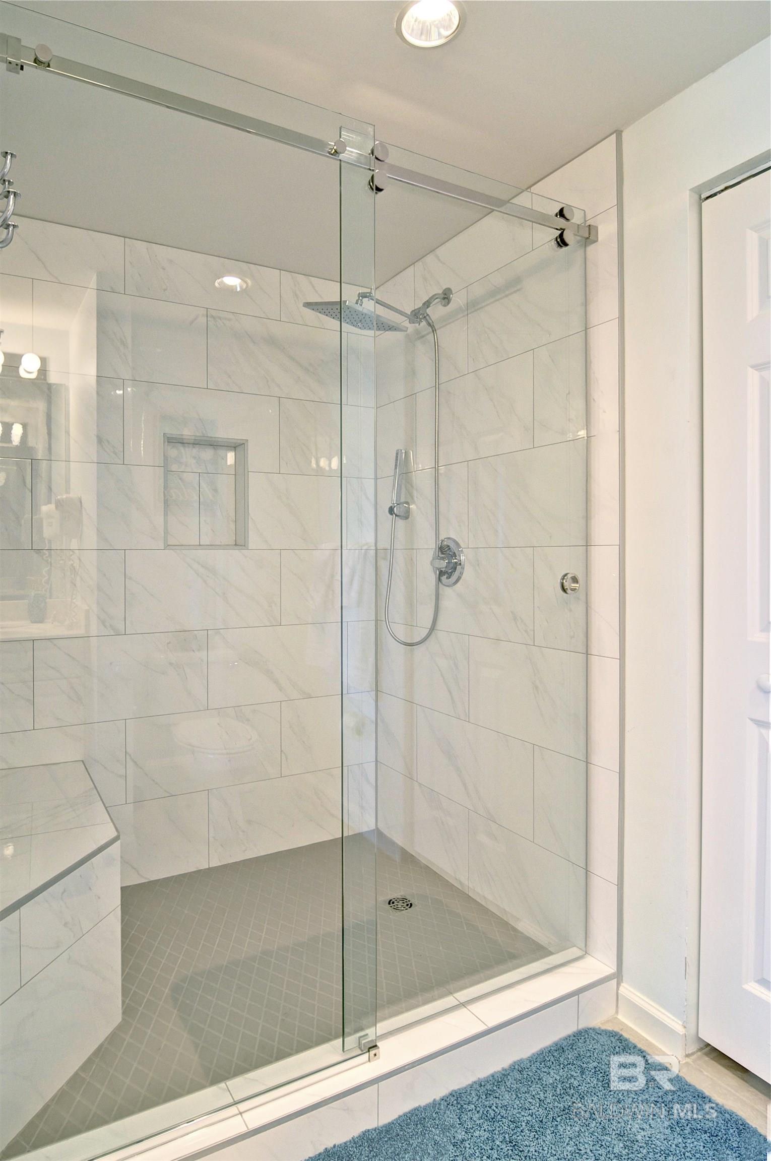 375 Beach Club Trail UNIT 1007, Gulf Shores, AL, 36542
