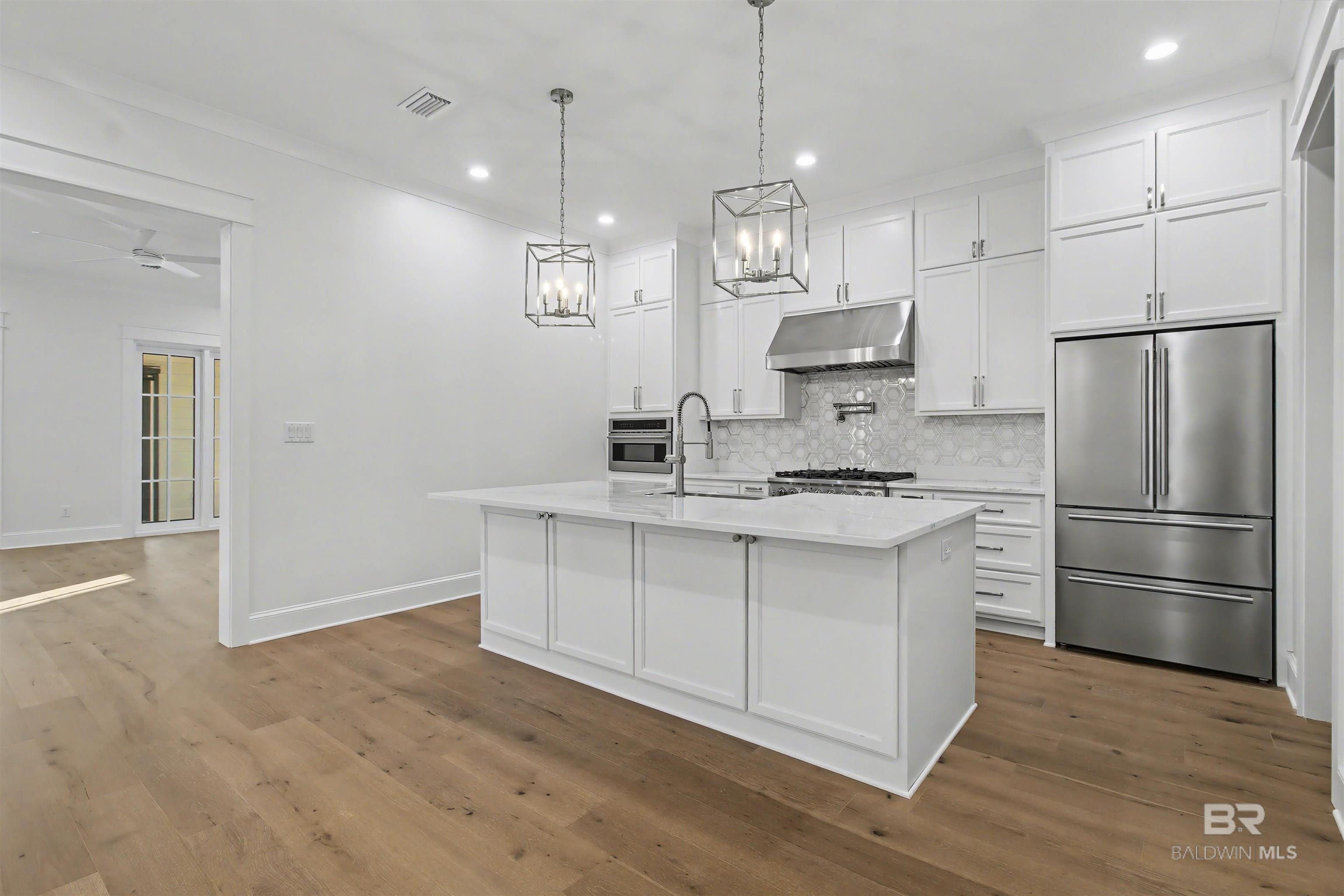 Gulf Shores, AL, 36542