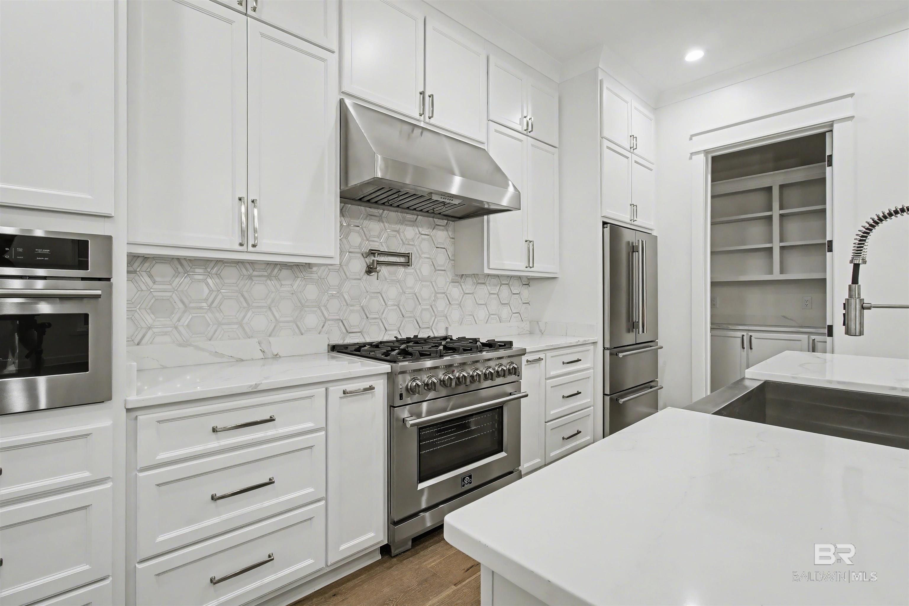 Gulf Shores, AL, 36542