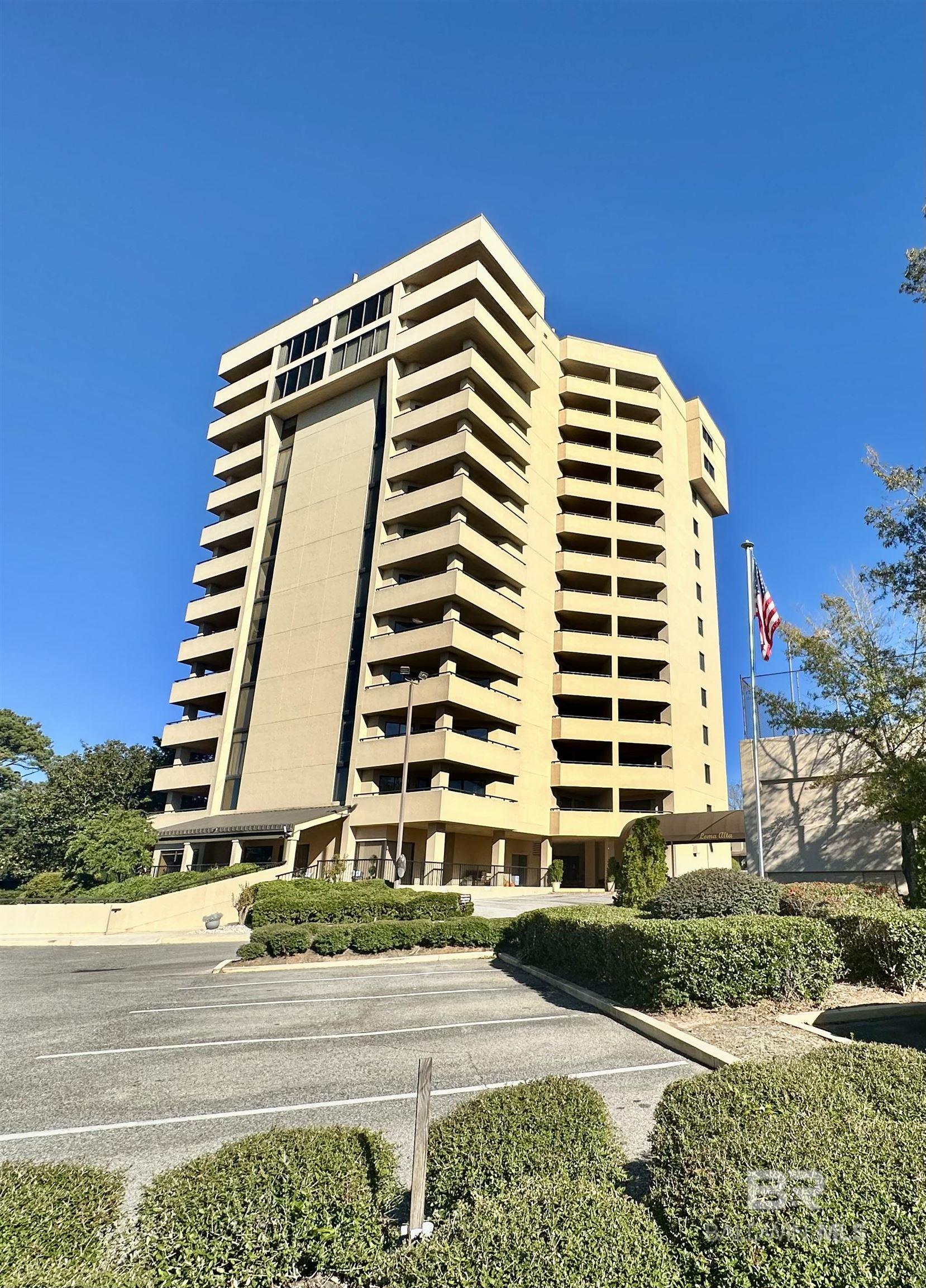 Daphne High School - Homes For Sale