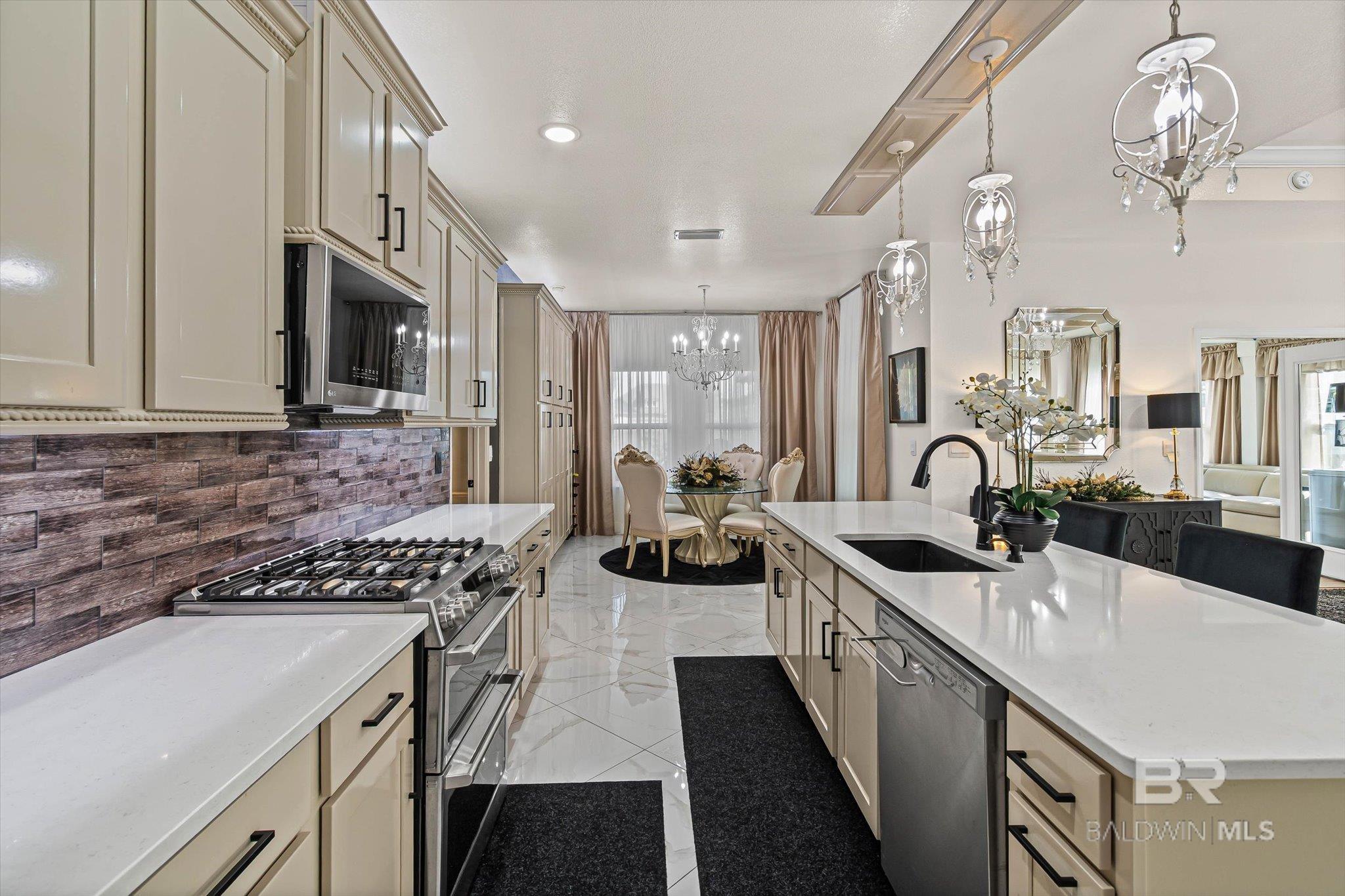 7995 Calverton Street, Foley, AL, 36535