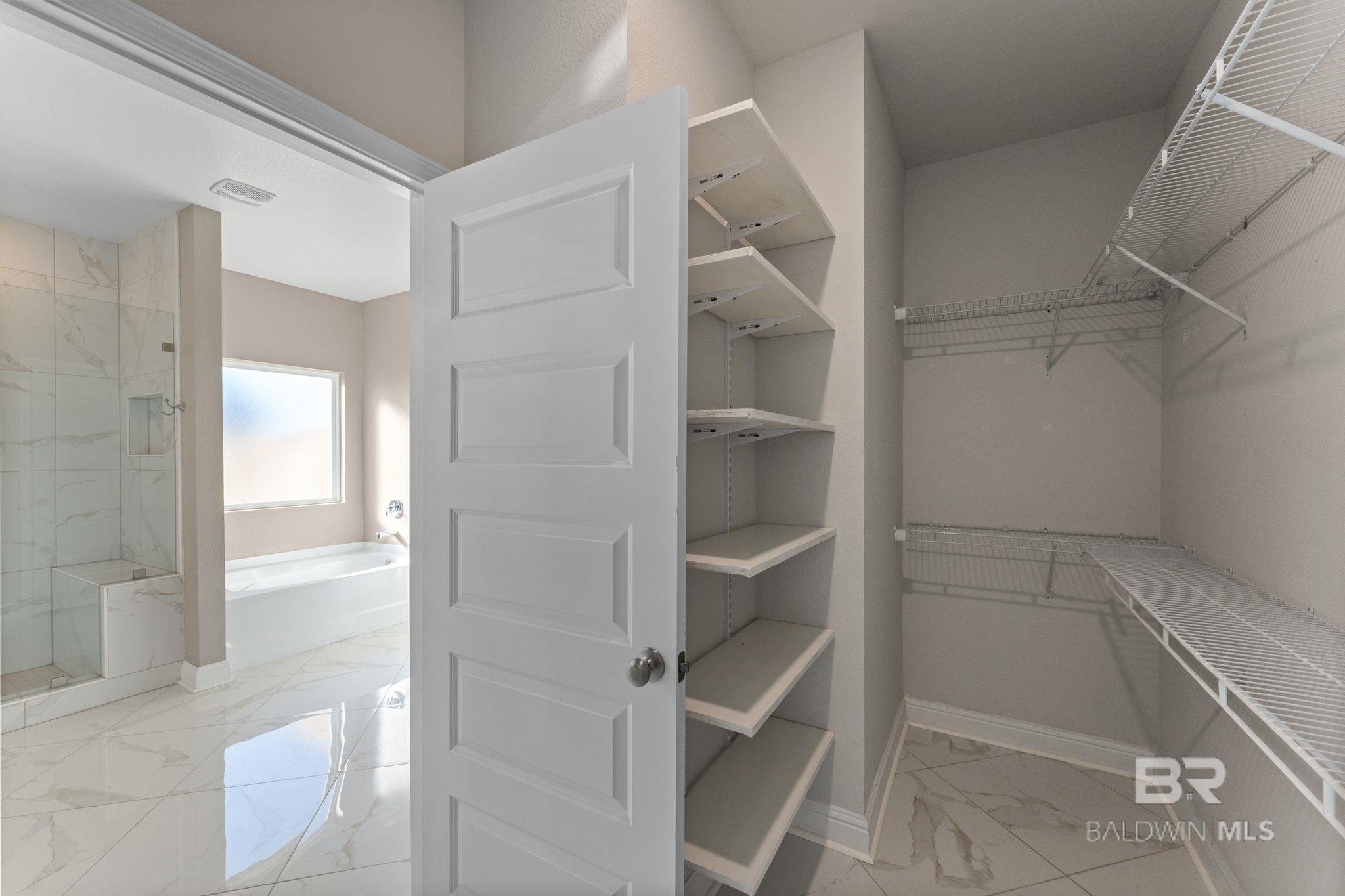 7995 Calverton Street, Foley, AL, 36535