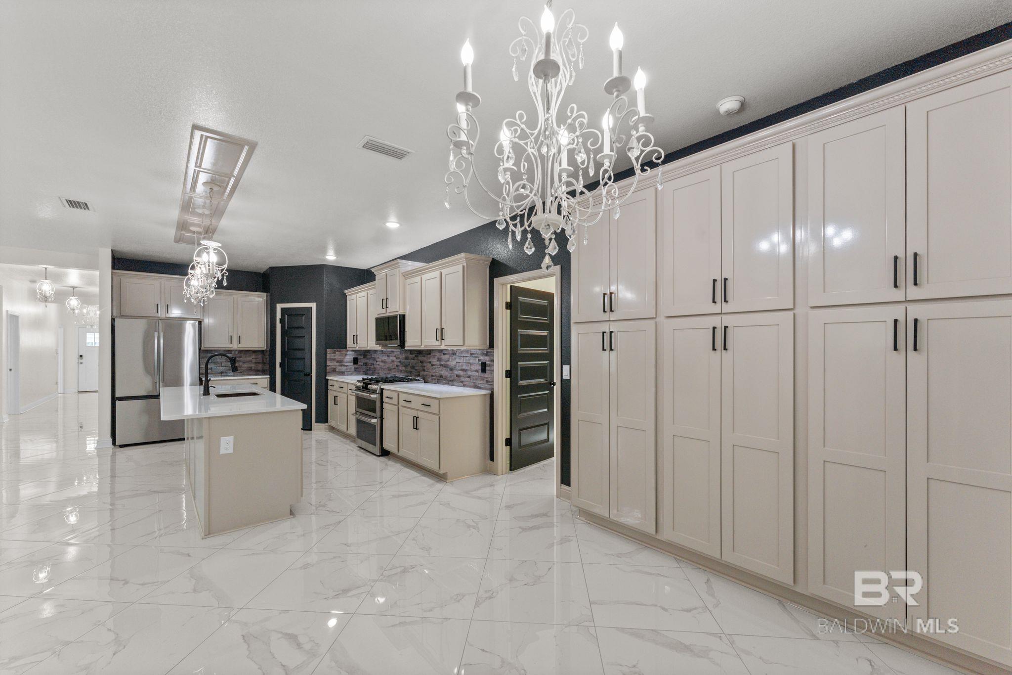 7995 Calverton Street, Foley, AL, 36535