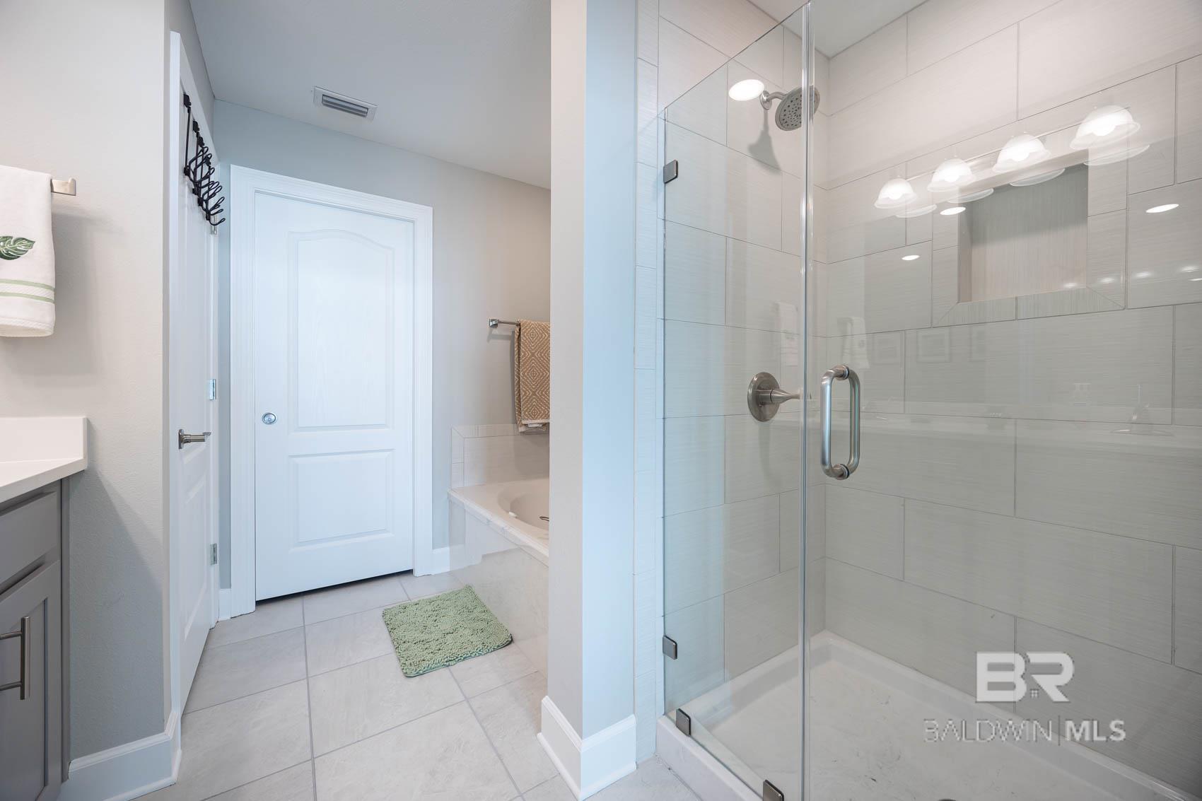 23008 Perdido Beach Boulevard UNIT 2707, Orange Beach, AL, 36561-0000