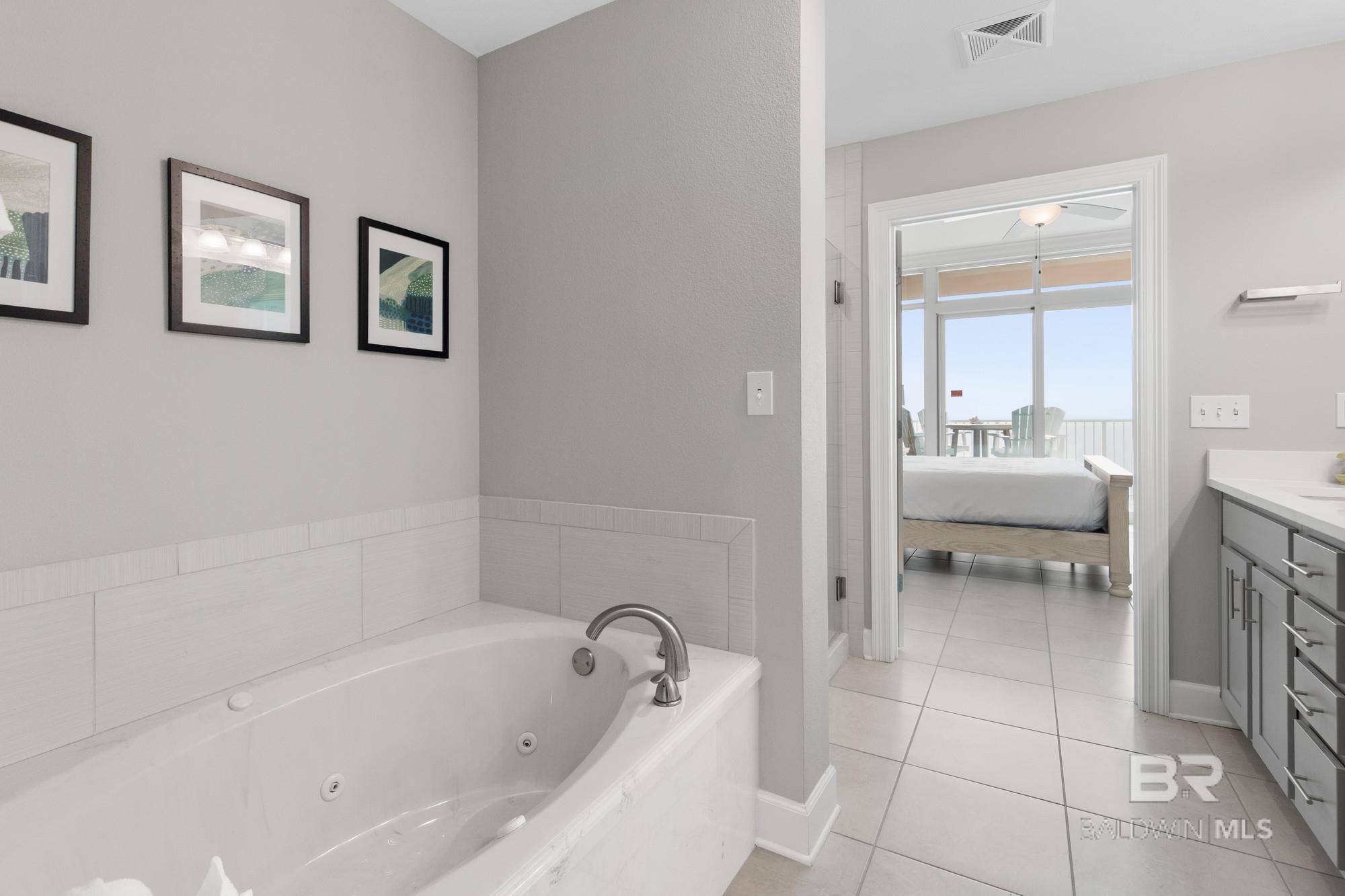 23008 Perdido Beach Boulevard UNIT 2707, Orange Beach, AL, 36561-0000
