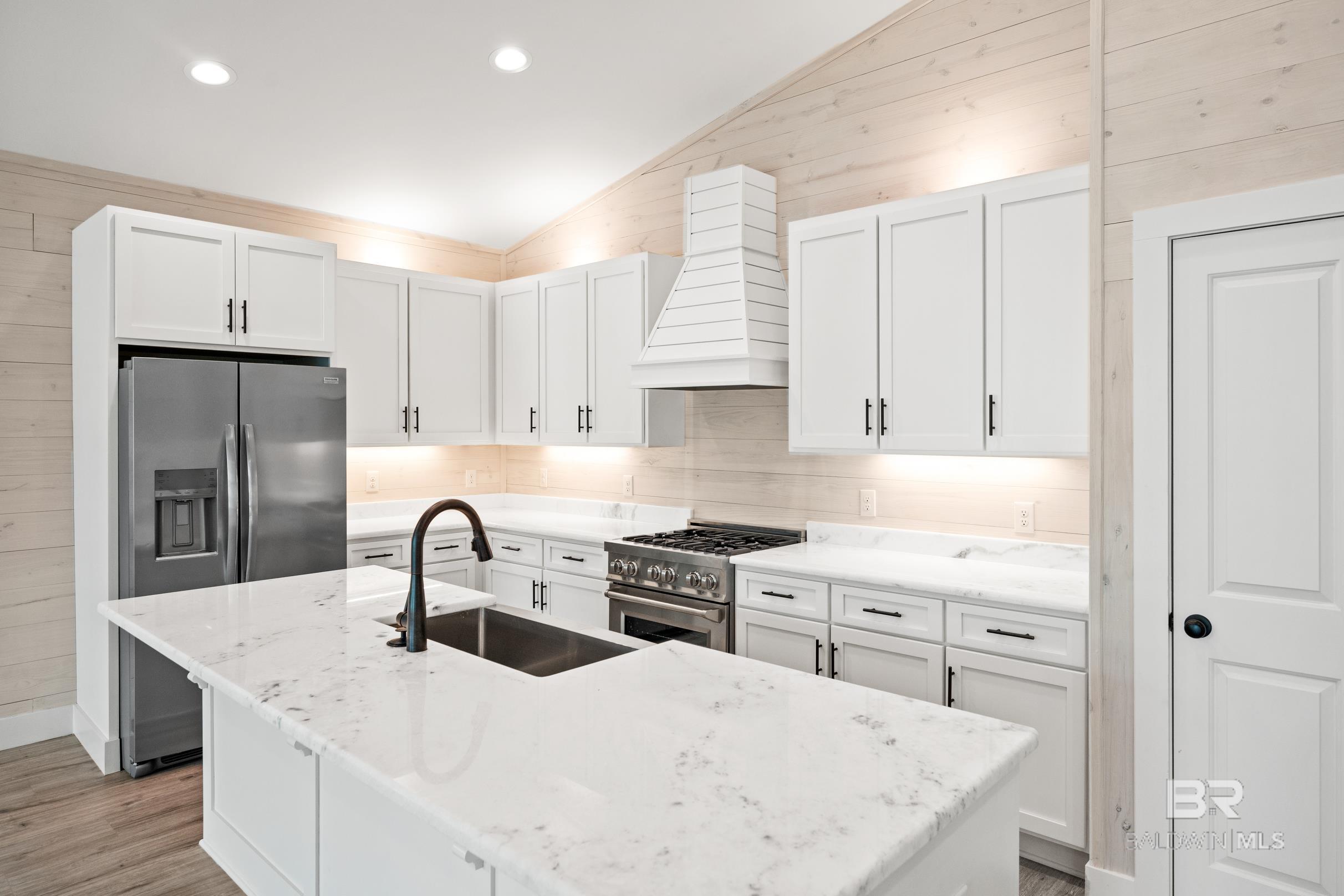 5449 Gulf Avenue, Orange Beach, AL, 36561