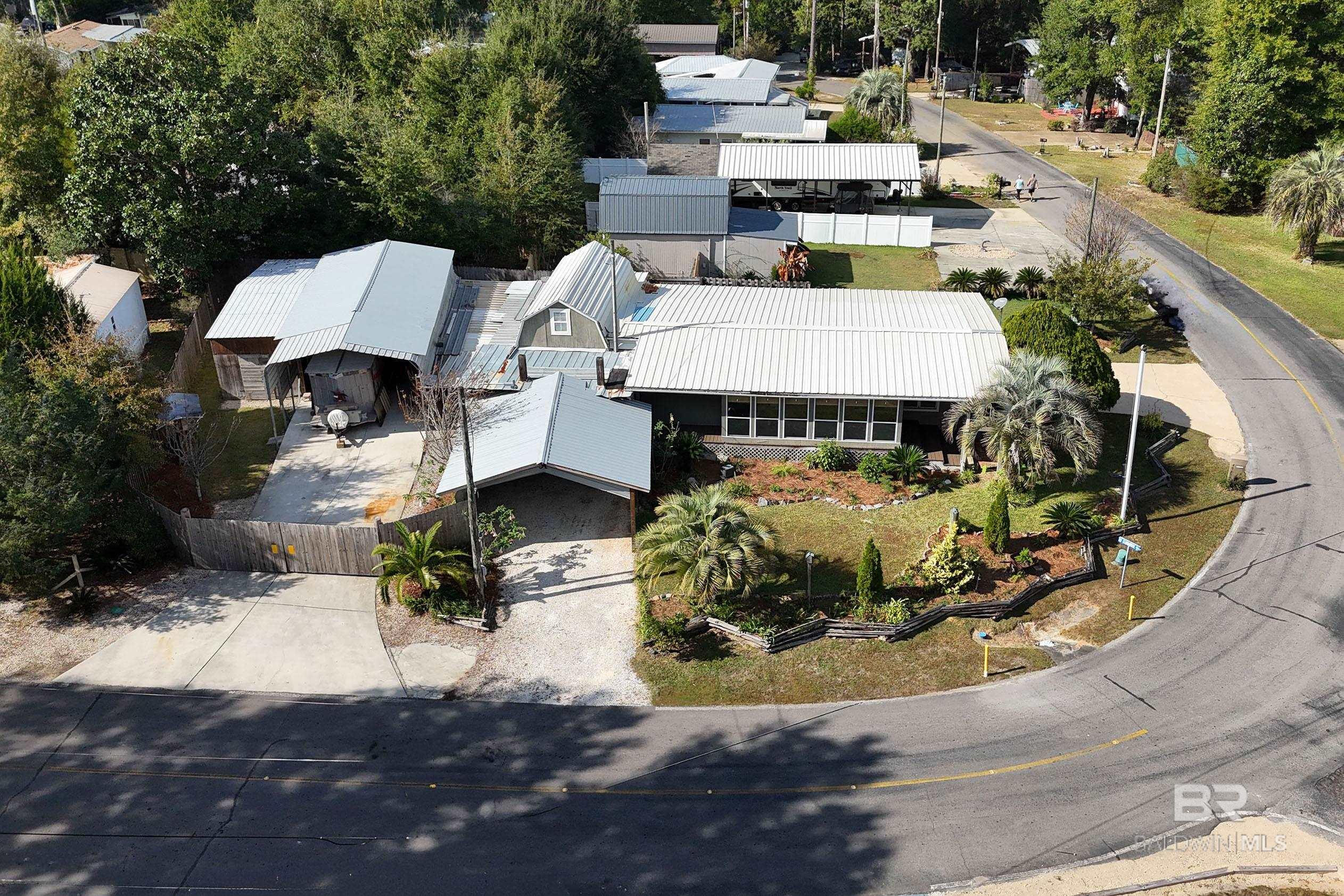 Gulf Shores Middle School - Homes for Sale