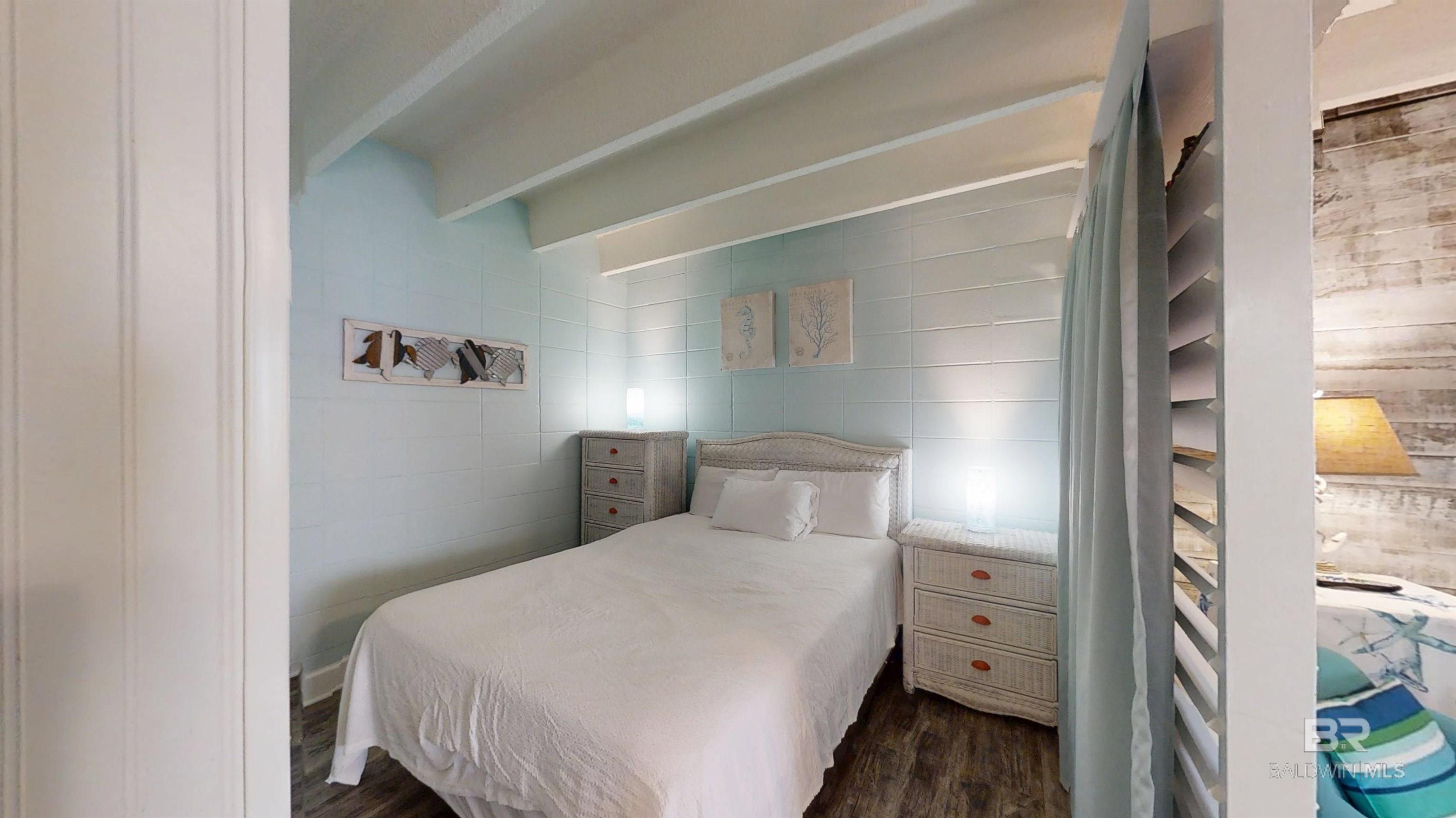 1027 W Beach Boulevard UNIT 101, Gulf Shores, AL, 36542