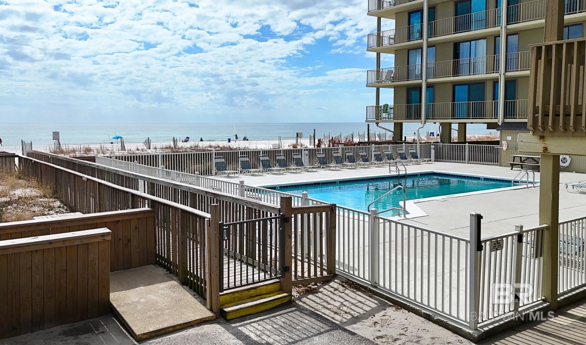 1027 W Beach Boulevard UNIT 101, Gulf Shores, AL, 36542