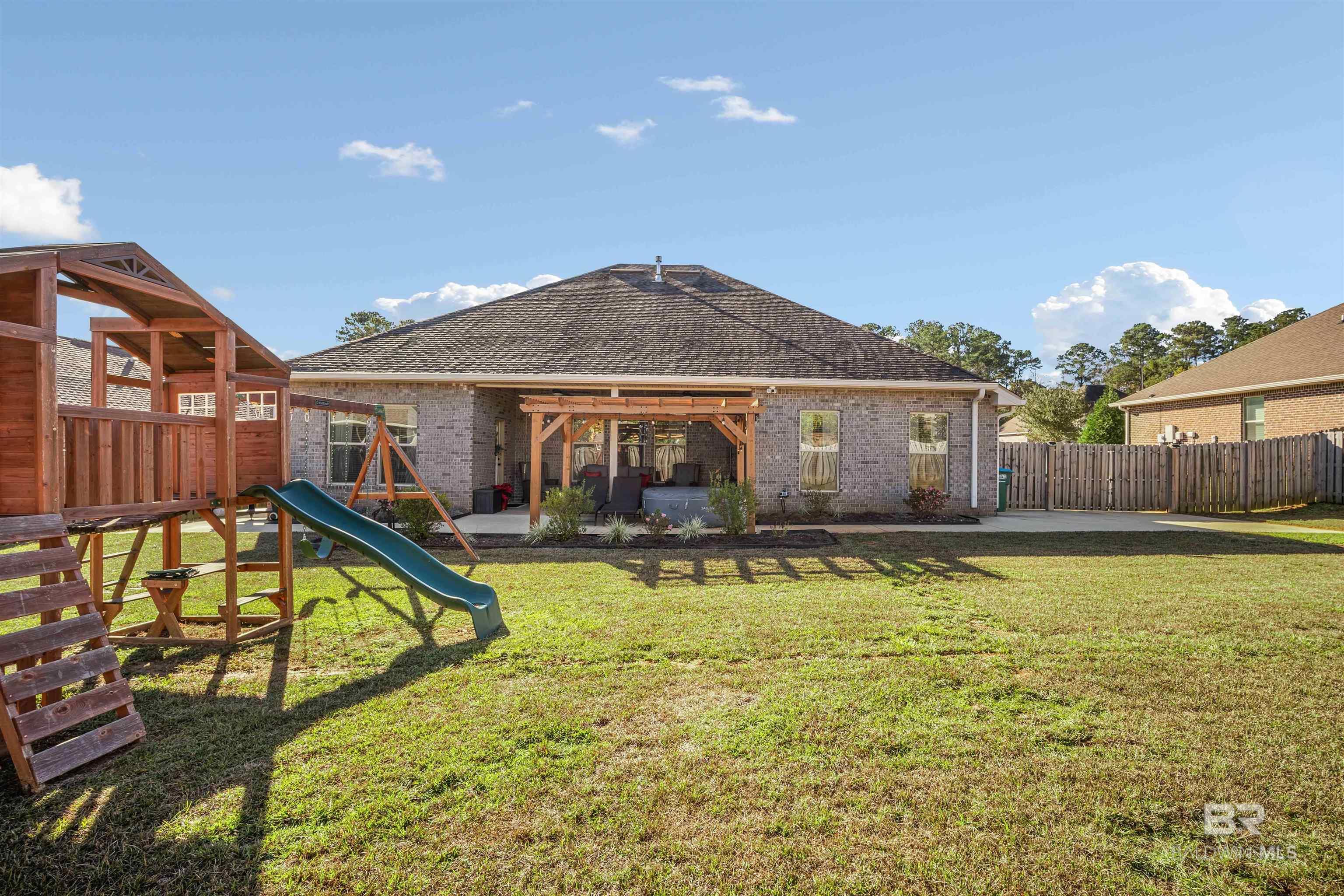 Spanish Fort, AL, 36527