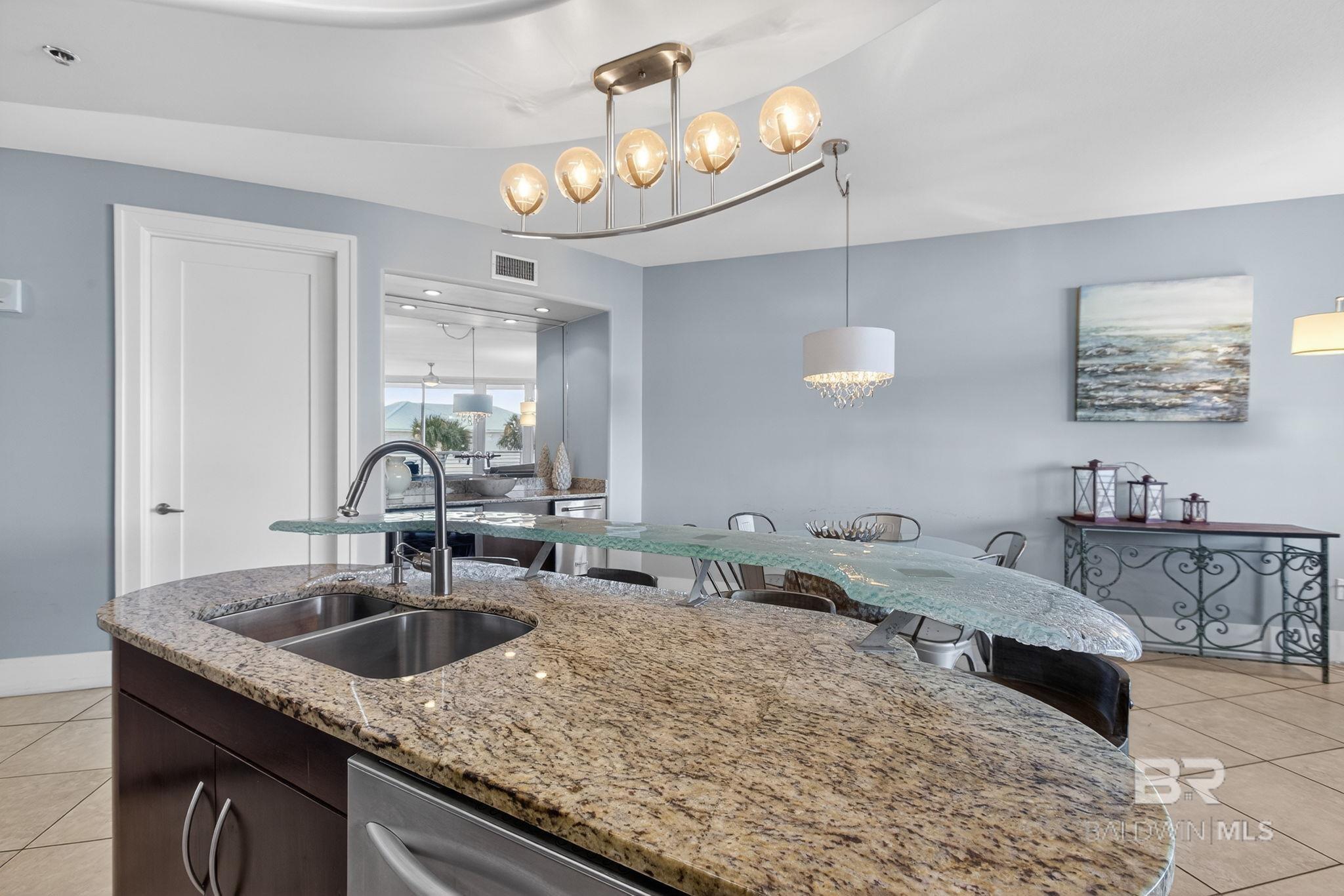  UNIT 208, Orange Beach, AL, 36561