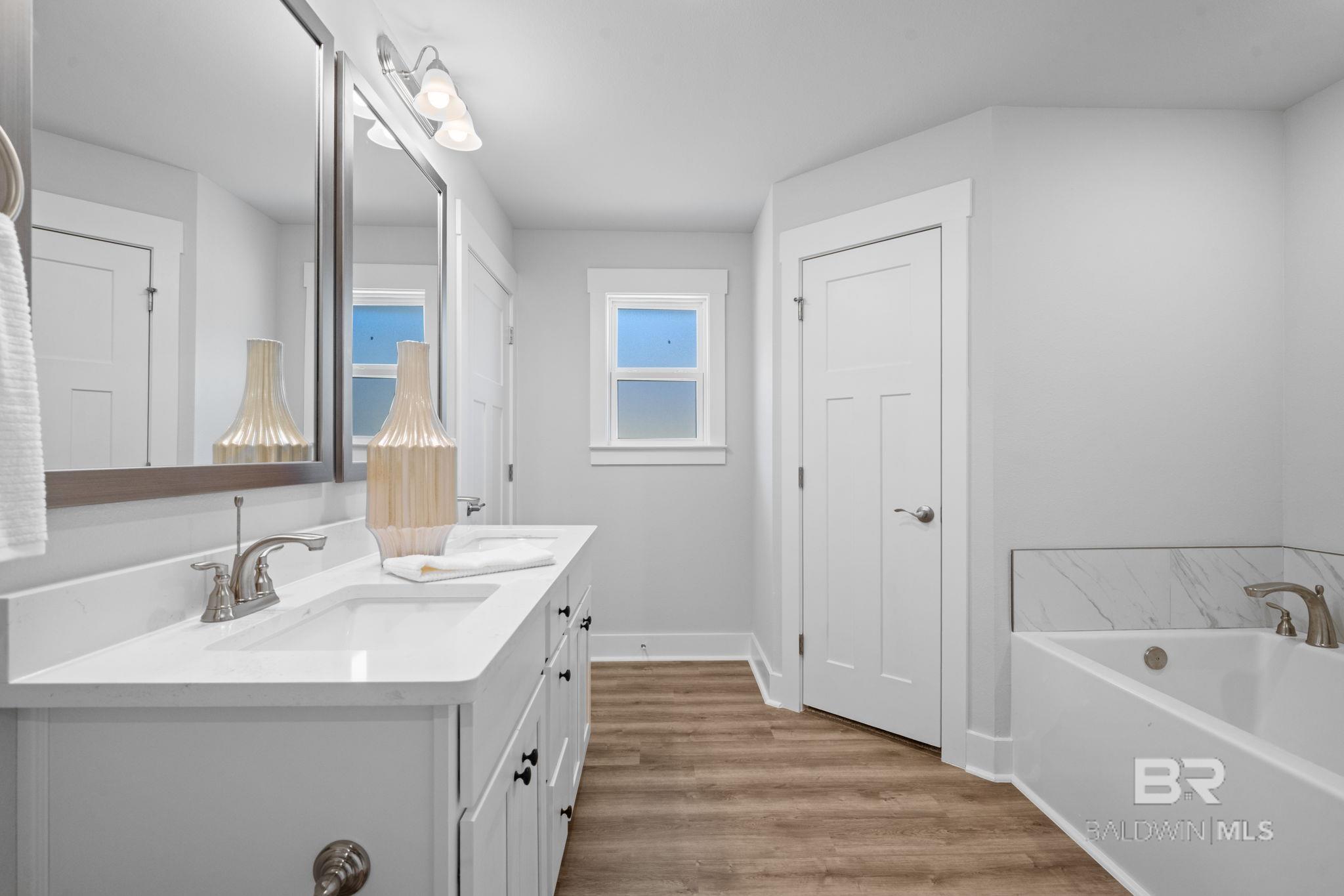 1703 Colony Parke Drive, Gulf Shores, AL, 36542