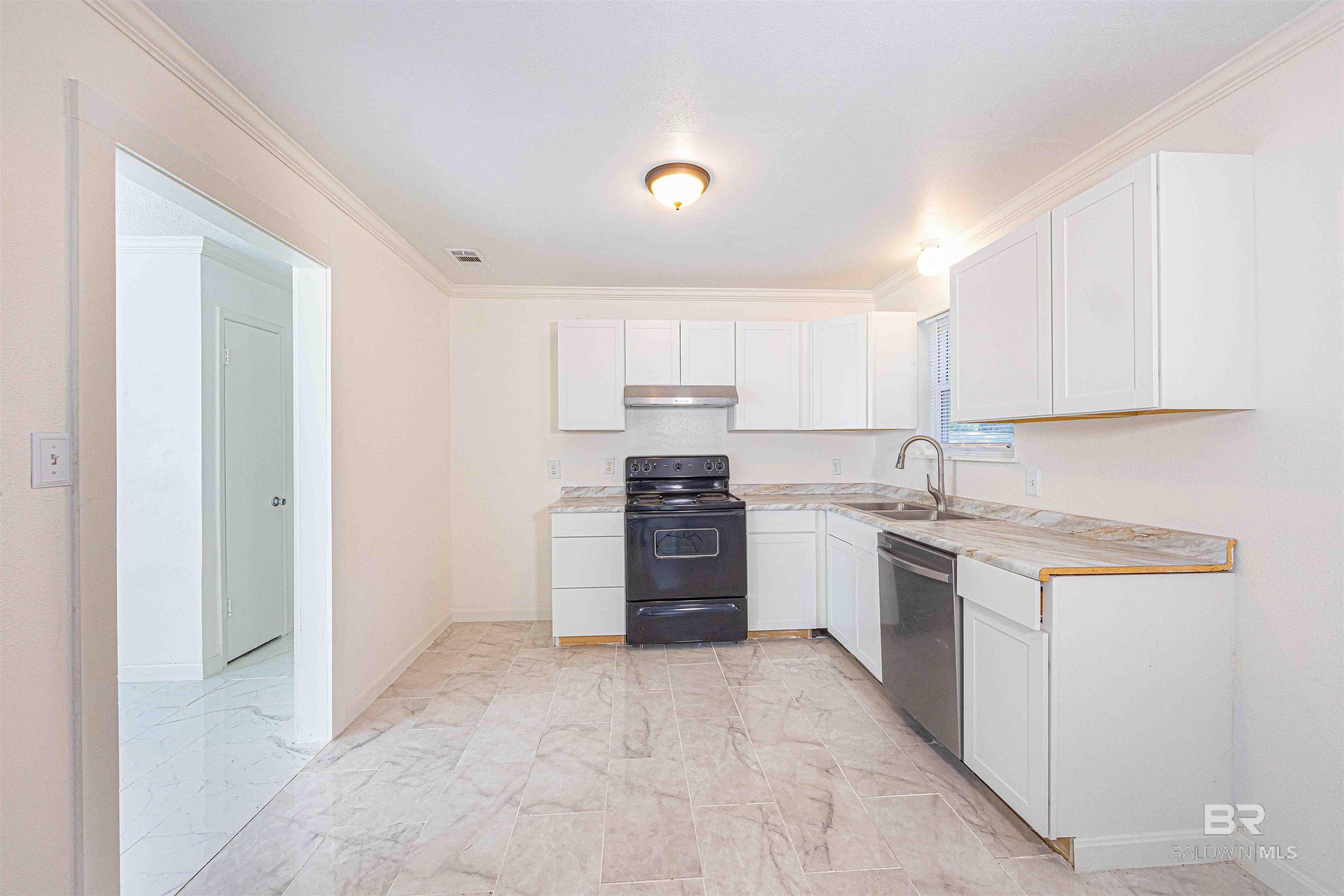 1109 Caroline Avenue, Daphne, AL, 36526