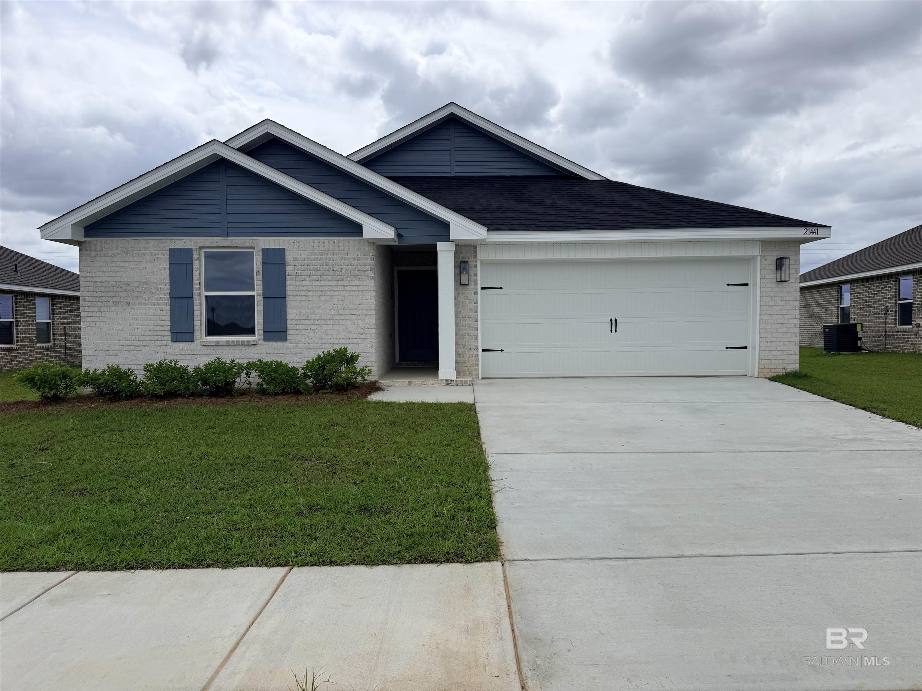 21441 Tawny Loop