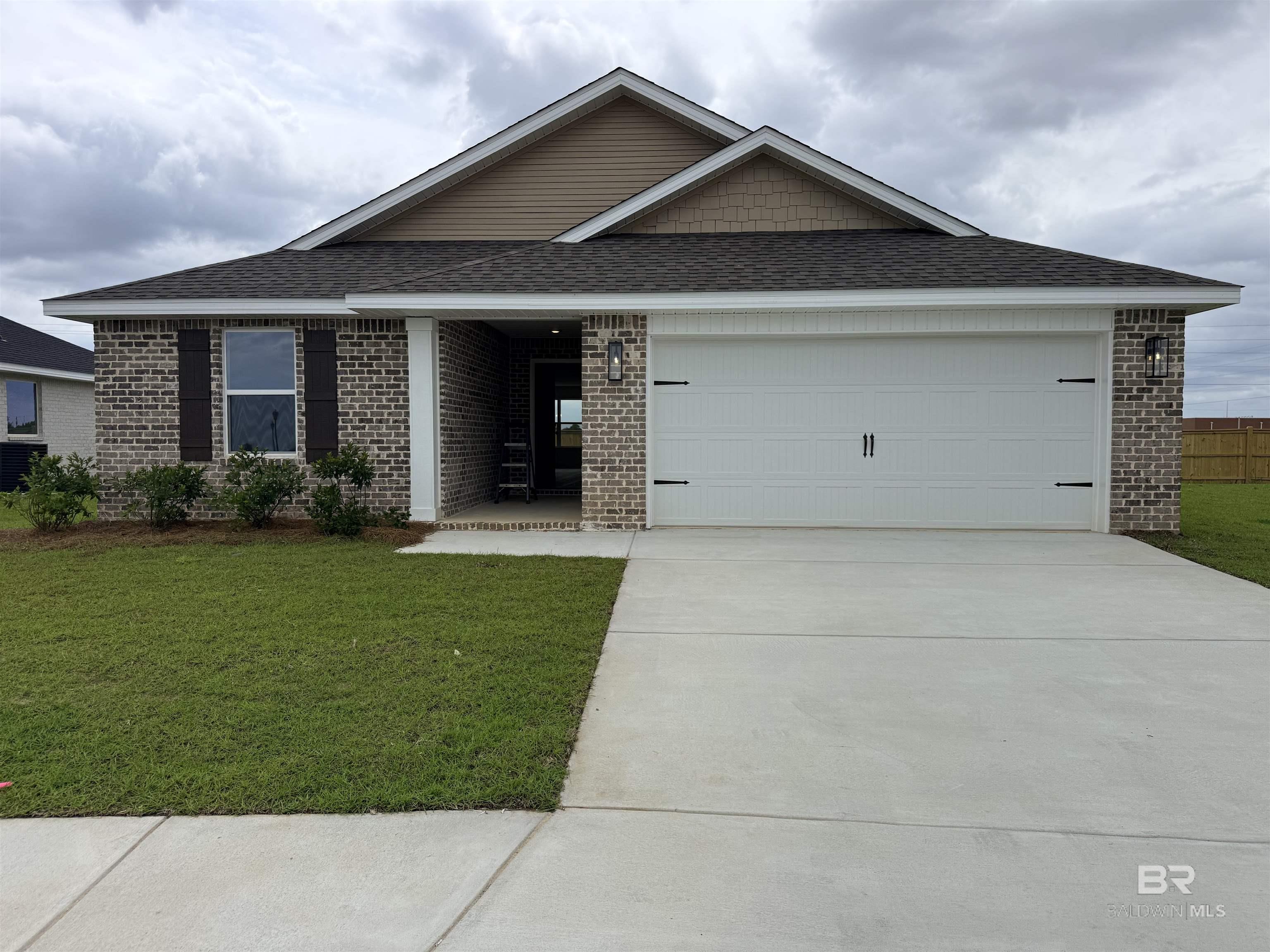 21449 Tawny Loop